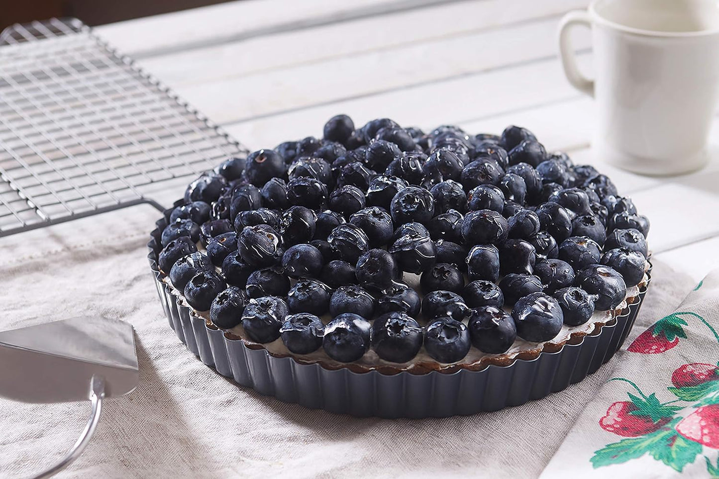 Fox Run 9.5-Inch Non-Stick Tart Pan, Removable Bottom Quiche Pan