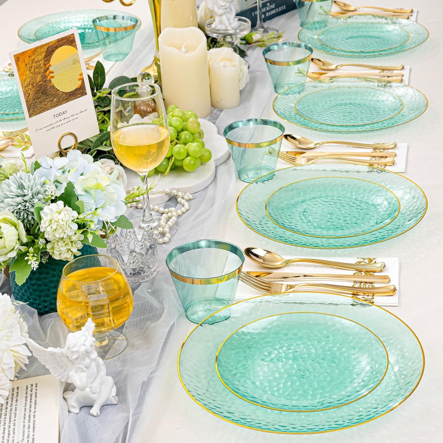 DaYammi 175 Pcs Green Plastic Plates Dinnerware Set (25 Guests), Hammered Plates Sets, Green Party Platos Set include 50 Disposable Platos, 75 Gold Plastic Silverware, 25 Cups 25 Napkins