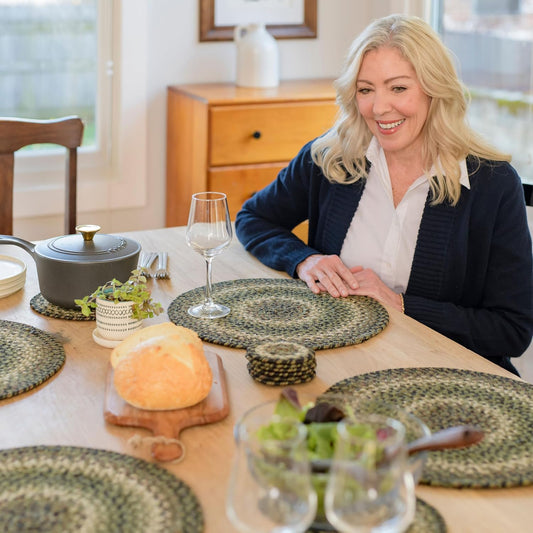 Homespice Pinecone Round Braided Placemats, Warm Country Rustic Decor, Set of 2, 15", Green Jute Table Mats - Vibrant Colors, Durable, Easy to Clean and Protects Furniture