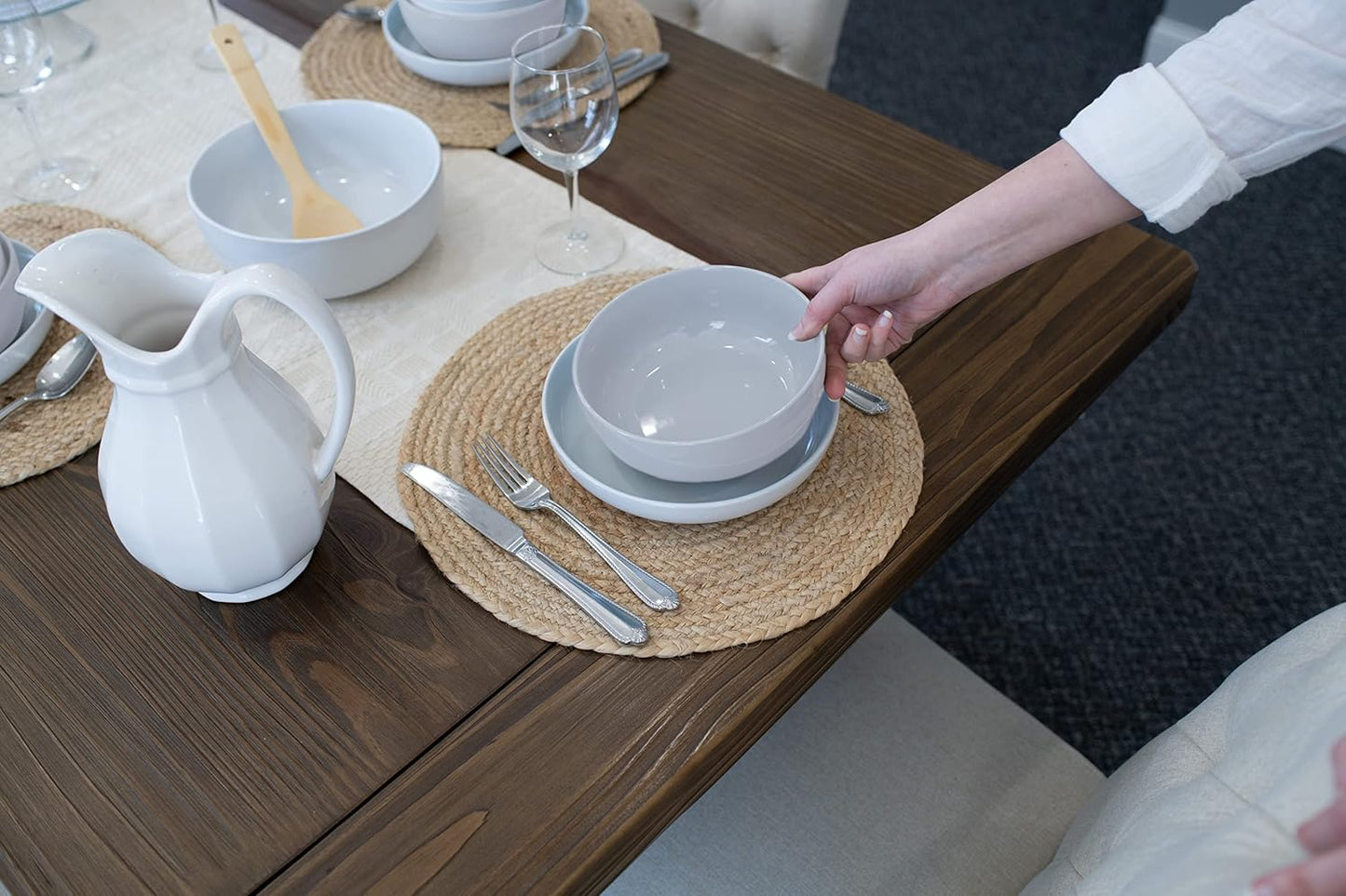 Elanze Designs Bistro Glossy Ceramic 6.5 inch Dinnerware Bowls Set of 4 - Perfect for Everyday uses from Soup, Pasta, Salad, Cereal, Ice cream, Ramen and Pho, White