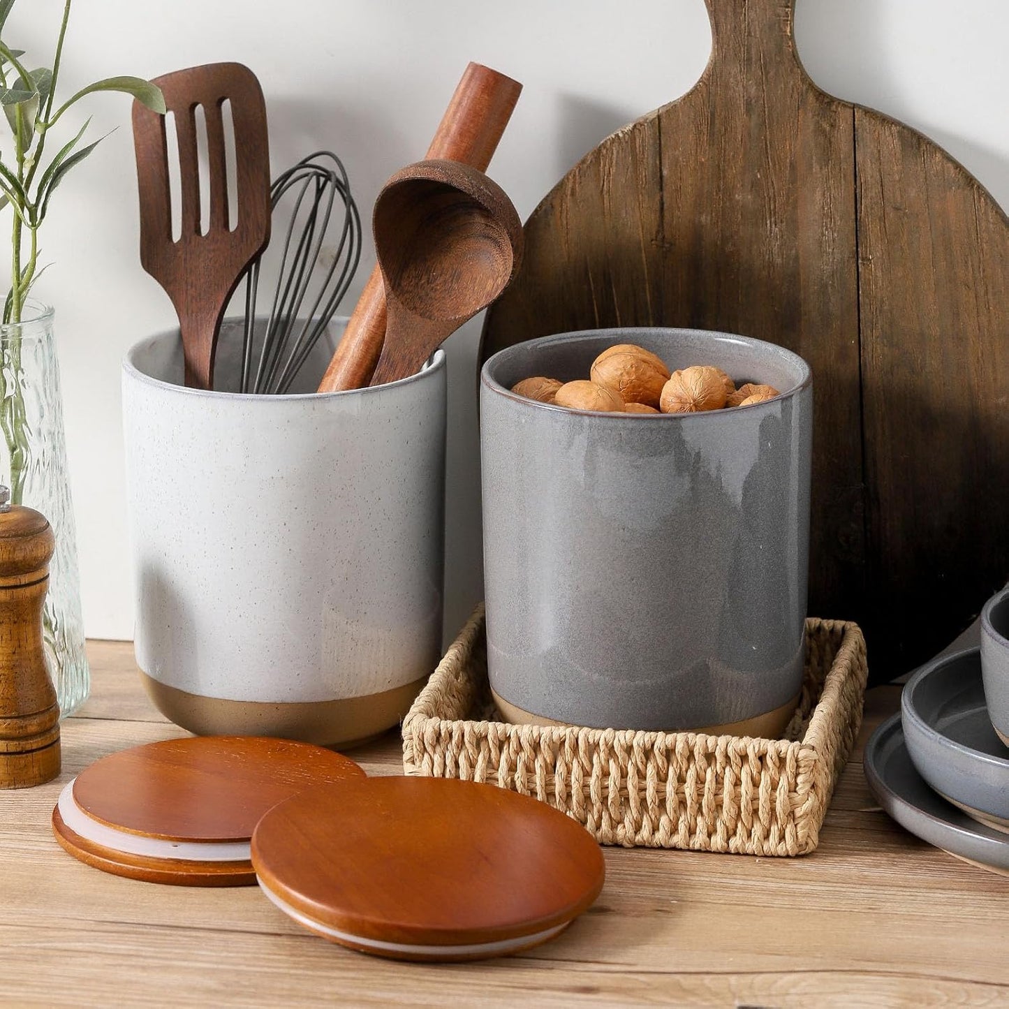 Ceramic Food Storage Jar,Coffee Canister for Countertop with Lids Airtight,Large Flour,Cereal,Spices,Beans,Rice and Candies Containers for Kitchen and Home,Farmhouse Kitchen Decor,80 OZ Gray