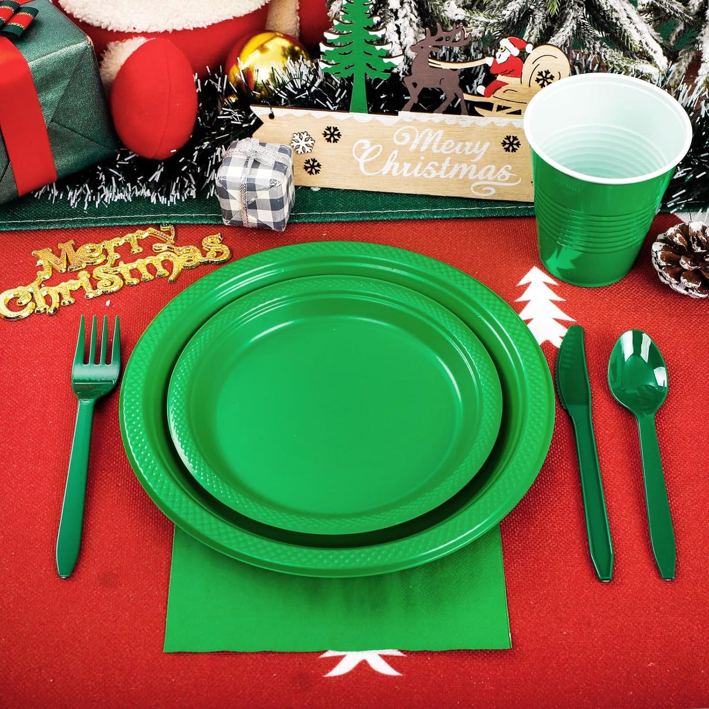 WELLIFE 210Pcs Green Plastic Plates,Disposable Dinnerware Set,Party Supplies Including Green pates, 12OZ Cups, plastic Cutlery and Napkins Serve 30 Guests, Plastic Plates for Party