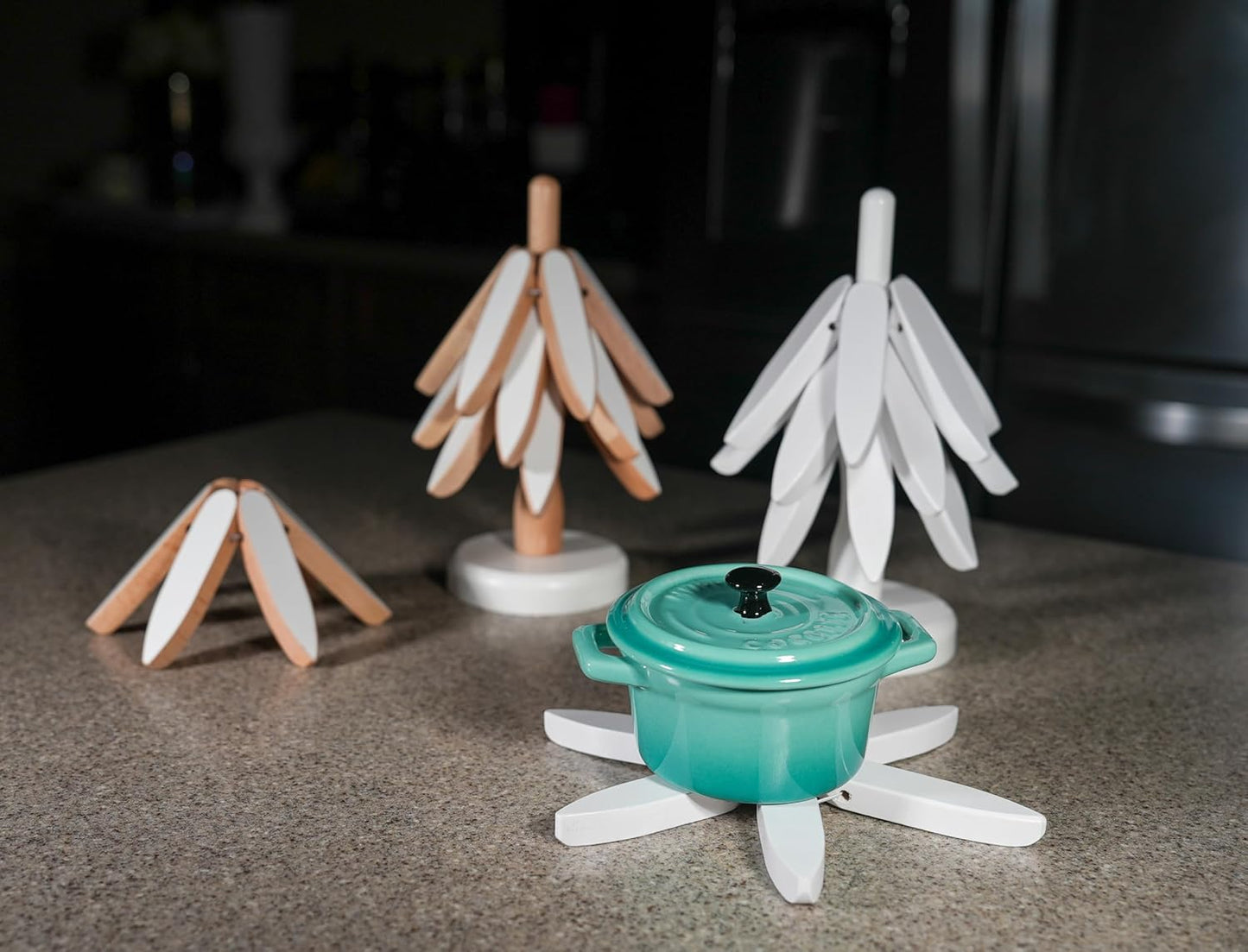 Wooden Trivets for Hot Dishes, Tree Trivet Set, Stackable Tree Coasters for Hot Dish, Pot, Bowl, Teapot, Includes 4 Trivets, 1 Stand, and 4 of Choice (White/Natural Wood)