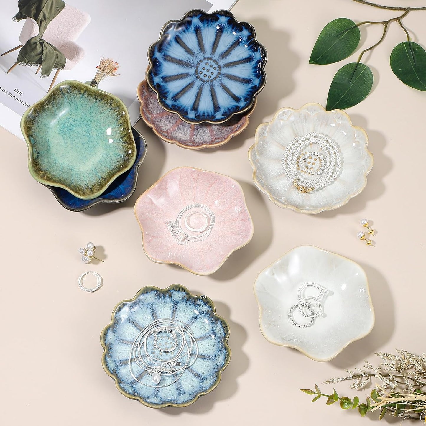 uxcell 1Pcs Ceramics Jewelry Plate, Lotus Leaf Shape Key Holder Bowl for Entryway Table Decor Small Ring Tray Dish Gift for Women Girlfriend, Grass Green