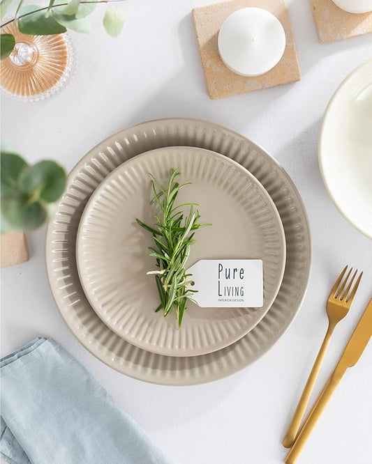 Stoneware Dinnerware Set for 4 People HYGGE 16-Piece - Elegant Scandi Design - Premium Dish Set - Bowl and Plate Set - Tableware for 4 People in a Ribbed Design - Pure Living in Light Brown