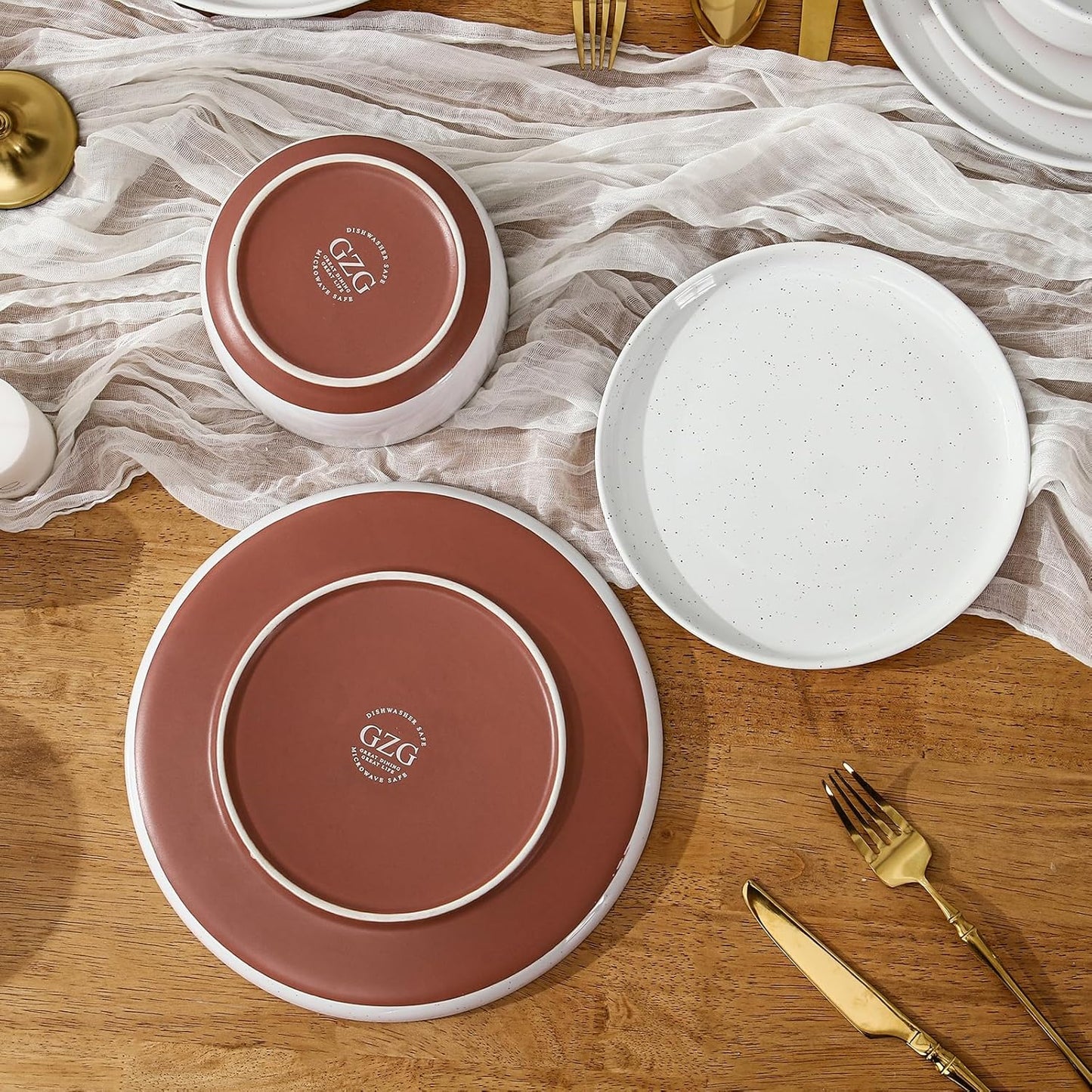 GZG Modern Art Series - 24 Pcs Speckled Stoneware Plates and Bowls Sets, Ceramic Dinnerware Set with Rustic Terracotta Underside, Microwave and Dishwasher Safe Handcrafted Dishes Set - Porcelain White