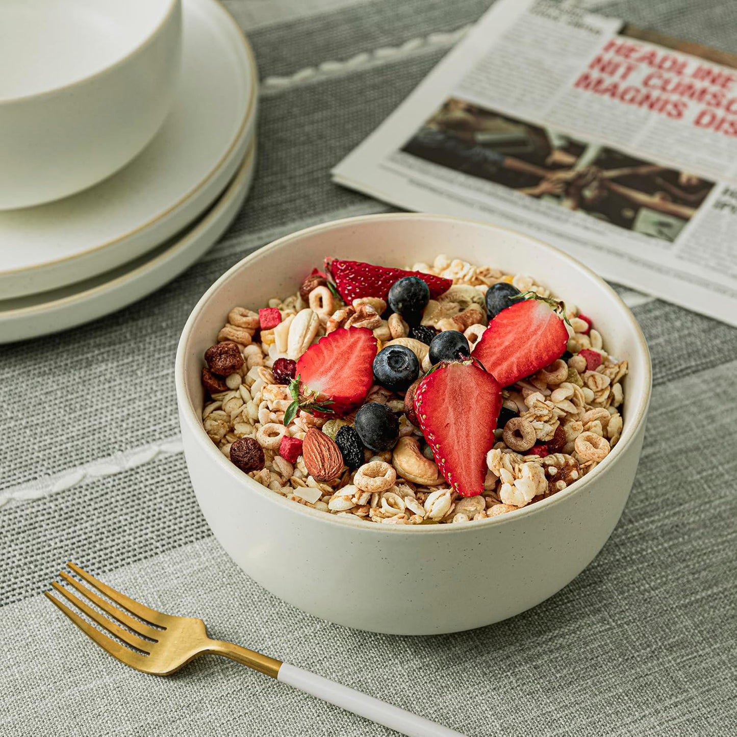 S&Q'S CERAMICS S&Q Ceramic Bowls for Kitchen, 36 Ounce, Large Capacity Cereal Bowls Set of 4, For Soup, Oatmeal, Breakfast, Microwave and Dishwasher Safe, Glazed Matte Off White…