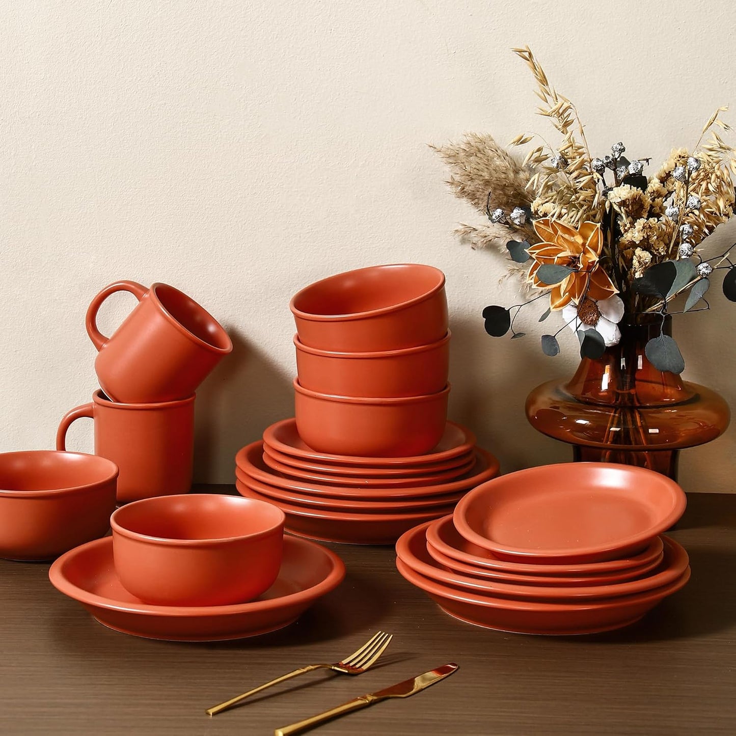 GZG Vintage Series - Ceramic Dinnerware Set for 4, 12 Pieces Stoneware Plates and Bowls Set, Lead-Free, Handcrafted Dishes Set, Microwave & Dishwasher Safe - Terracotta Red