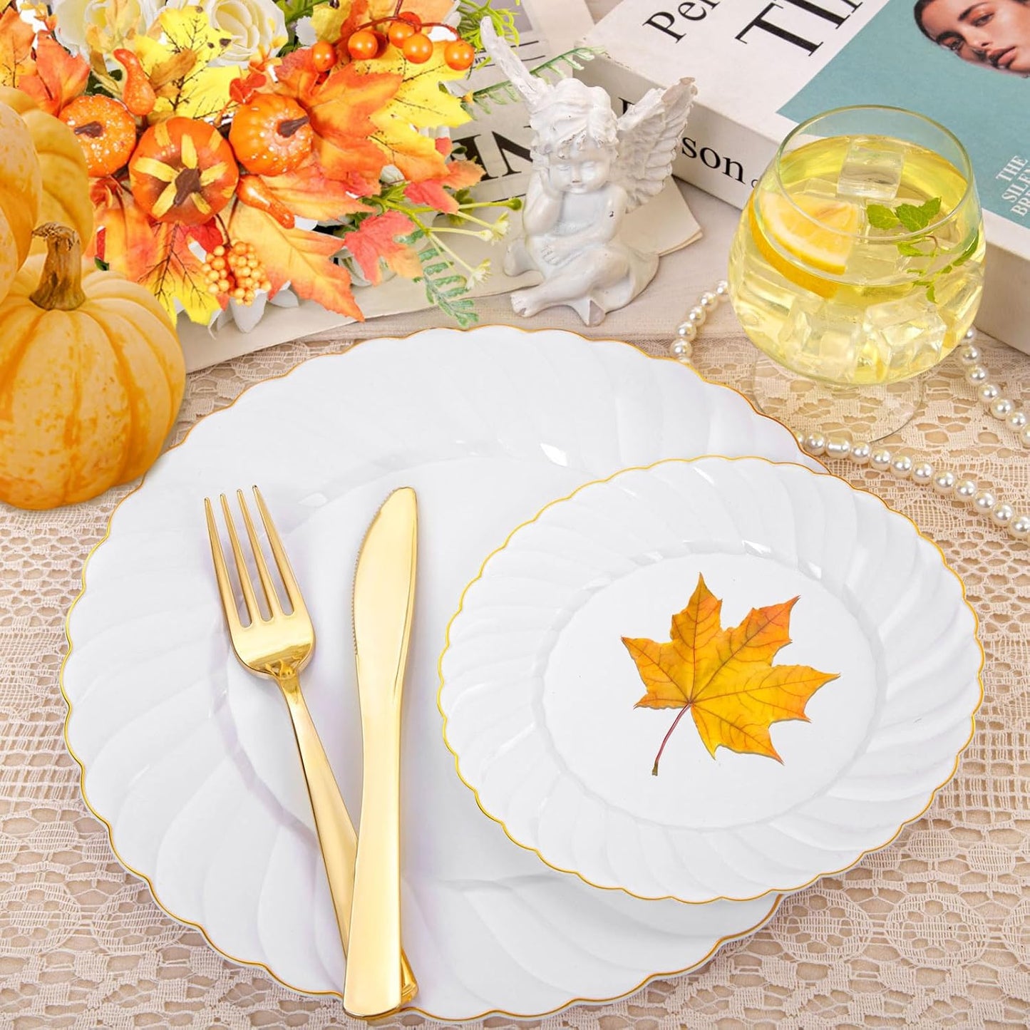 YOUBET 125PCS White Plastic Plates with Gold Rim, Gold Plates Disposable with Golden Silverware Include 25 Dinner Plate 25 Dessert Plate 25 Forks 25 Knives 25 Spoons For Wedding, Parties Thanksgiving