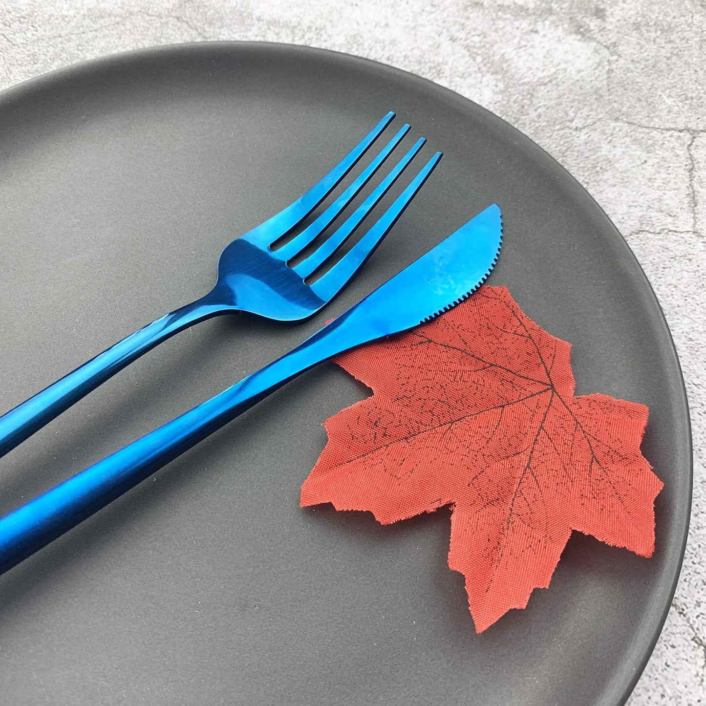 JASHII Silverware Set, Mirror Polished Blue Flatware Cutlery Service for 4, Shiny Finish 24-Piece Stainless Steel Utensil Set - Dinner Knife, Fork, Spoon, Dessert Fork, Salad Spoon - Dishwasher Safe