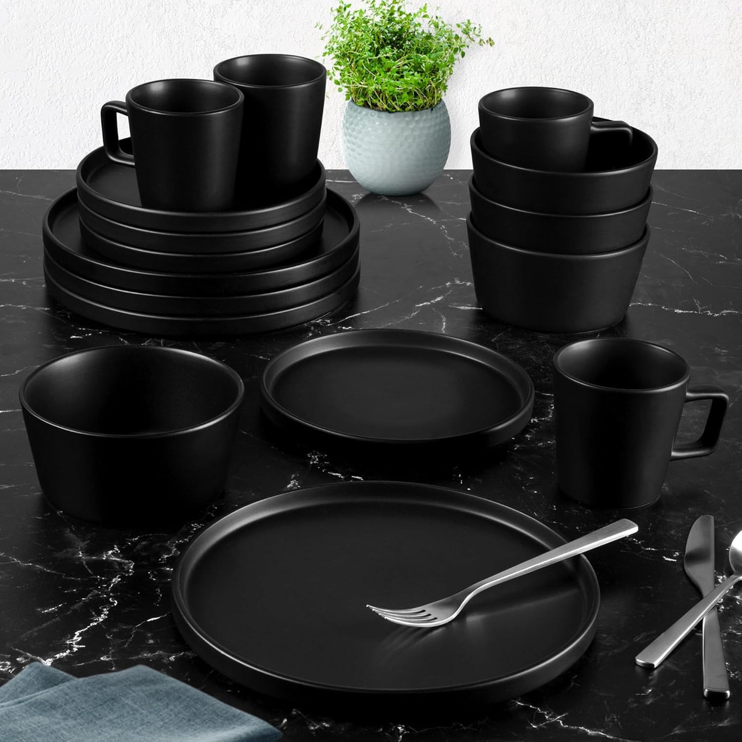 Zulay Kitchen Terra Plates and Bowls Sets, 16 Piece Modern Stoneware Dish Set for 4, Chip and Scratch Resistant Ceramic Dinnerware Set, Microwave and Dishwasher Safe, Matte Black