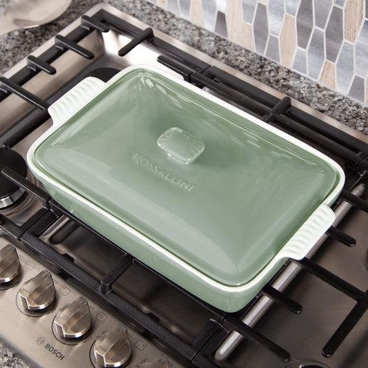 Stoneware Casserole Dish Bakeware Set with Lid, Covered Rectangular Dinnerware, Extra Large 4.23 Quart, 13 by 9 Inch, Verde Salvia [Sage Green]