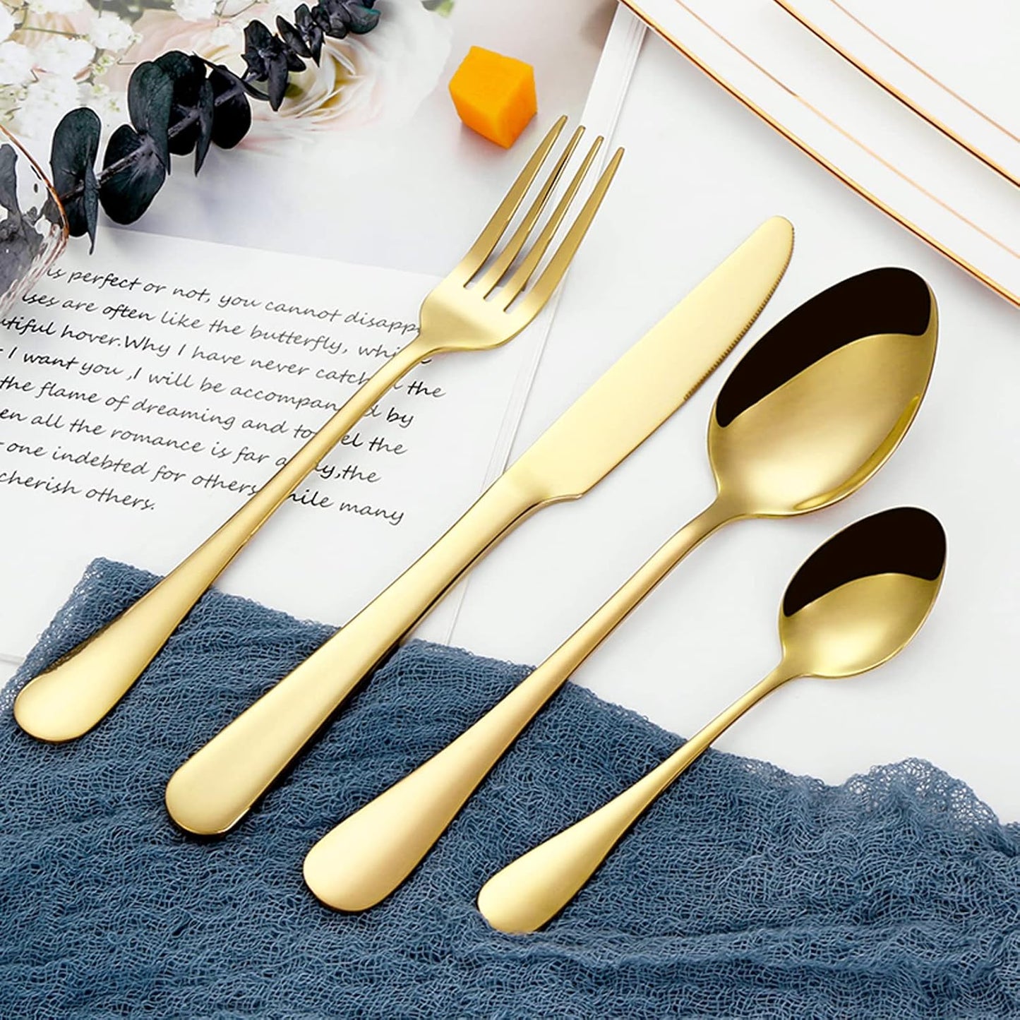 24 pcs Flatware Set, Gold Stainless Steel Flatware Set for 6, Knife Fork Spoon, Home Dinnerware Tableware Set for 6, Cutlery Set, Include Knives/Forks/Spoons