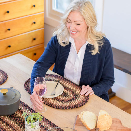 Homespice Prescott Jute Braided Placemats, Country Primitive Decor, Set of 4, Black and Red 13x19 Oval Table Mats - Vibrant Colors, Durable, Easy to Clean and Protects Furniture