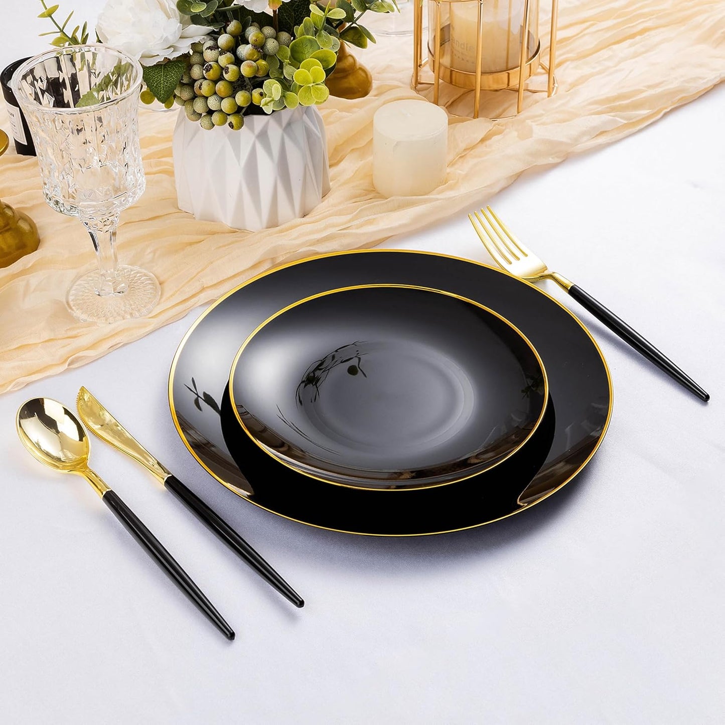 150 PCS Black Gold Plastic Utensils for 50 Guests, Gold Disposable Silverware with 50 Knives, 50 Spoons and 50 Forks, BPA Free, Ideal for Weddings, Birthdays & Graduation