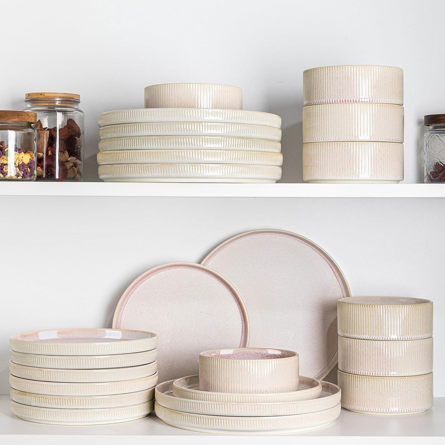 TheTerra Ceramic Dinnerware Sets for 6, 18 Pieces Porcelain Lightweight Speckled Plates and Bowls Sets, Scratch Resistant Dish Set, Oven & Microwave & Dishwasher Safe, Primrose Pink