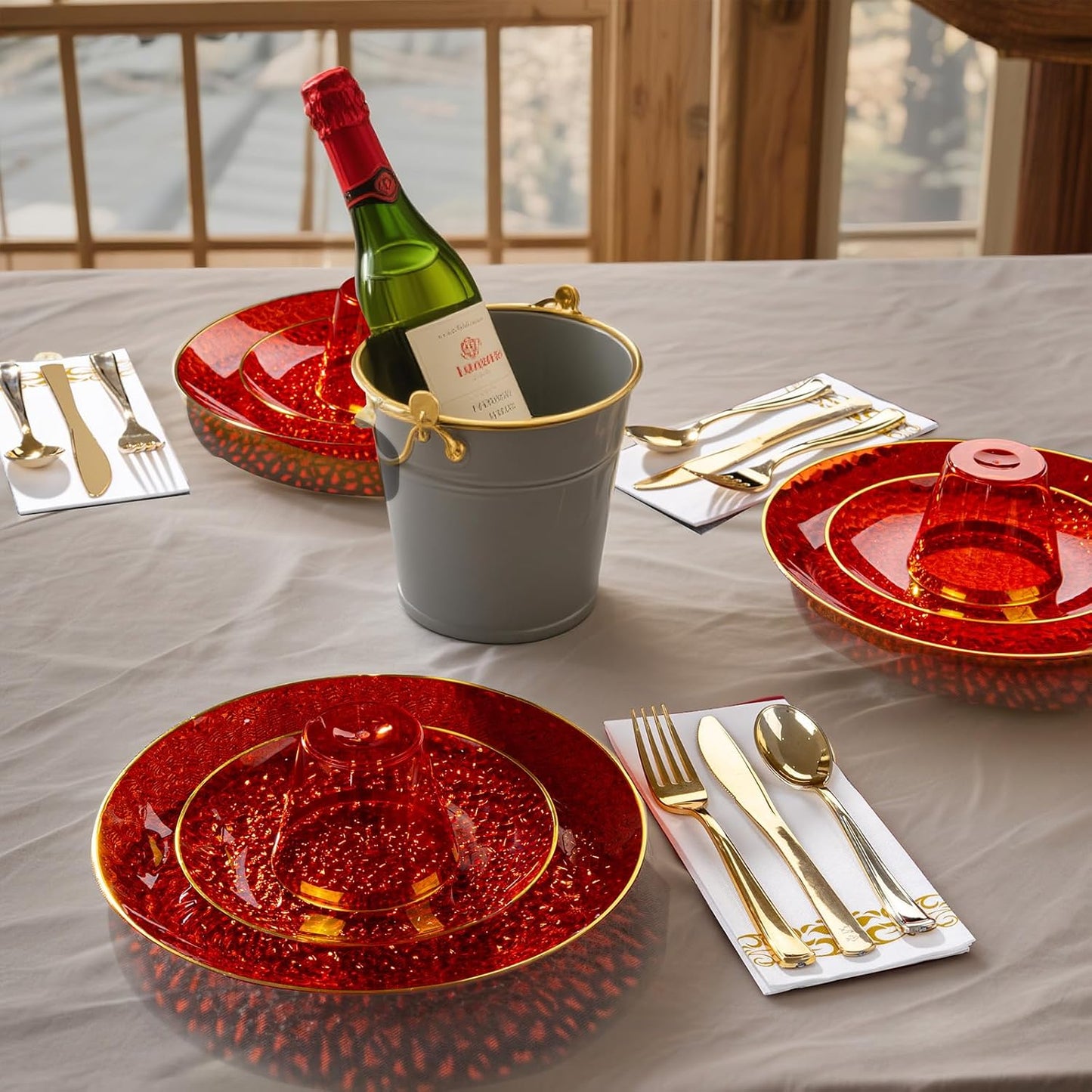 DaYammi 175 Pcs Plastic Dinnerware Set (25 Guests), Clear Red and Gold Plastic Plates, Hammered Party Plates Include Dinner Platos, Dessert Platos, Cups, Gold Cutlery Set And Napkins for Party