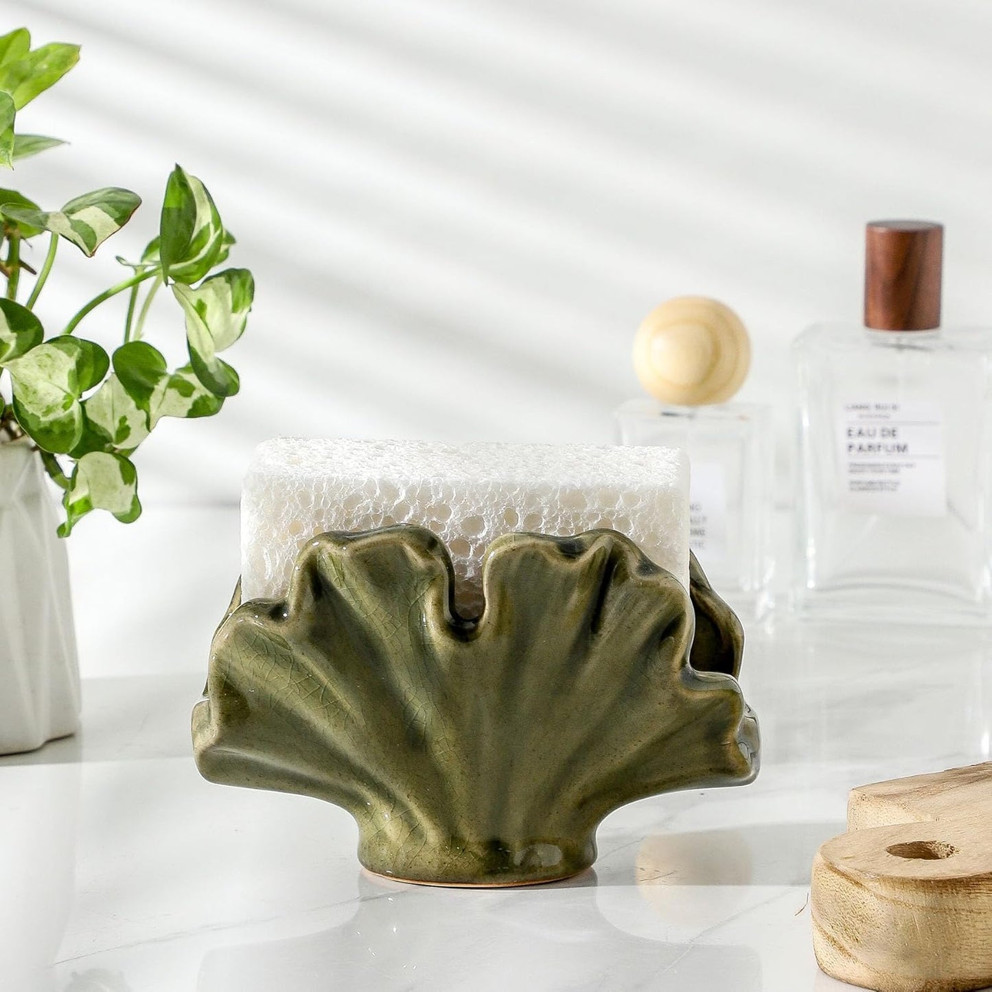 Ceramic Sponge Holder,Sponge Holder for Kitchen Sink,Compact Sink Caddy Organizer-Scouring Pad and Dish Holder,Farmhouse Kitchen Decor Cute Gadgets Accessories(Green)