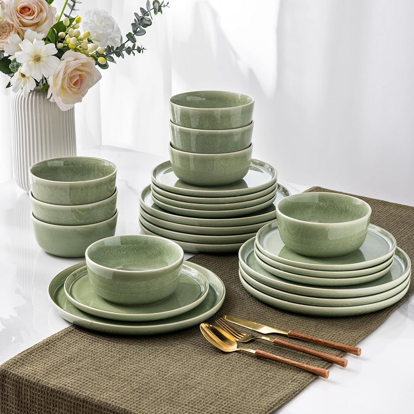 AmorArc Stoneware Dinnerware Sets,Round Reactive Glaze Ceramic Plates and Bowls Set,Highly Scratch Resistant | Dishwasher & Microwave Safe Dishes,Service for 6 (18pc)