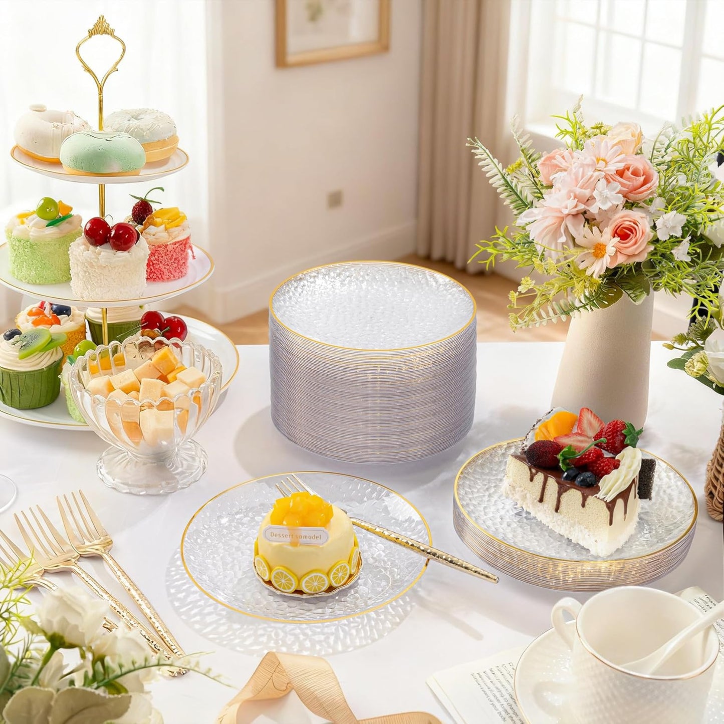 Rubtlamp 200 Pcs Clear Gold Dessert Plates 7" with Forks 7.6",Clear Plastic Hammered Platos, Dessert Plates Disposable, Heavy Duty Party Platos Include 100platos and 100forks for Party&Birthday