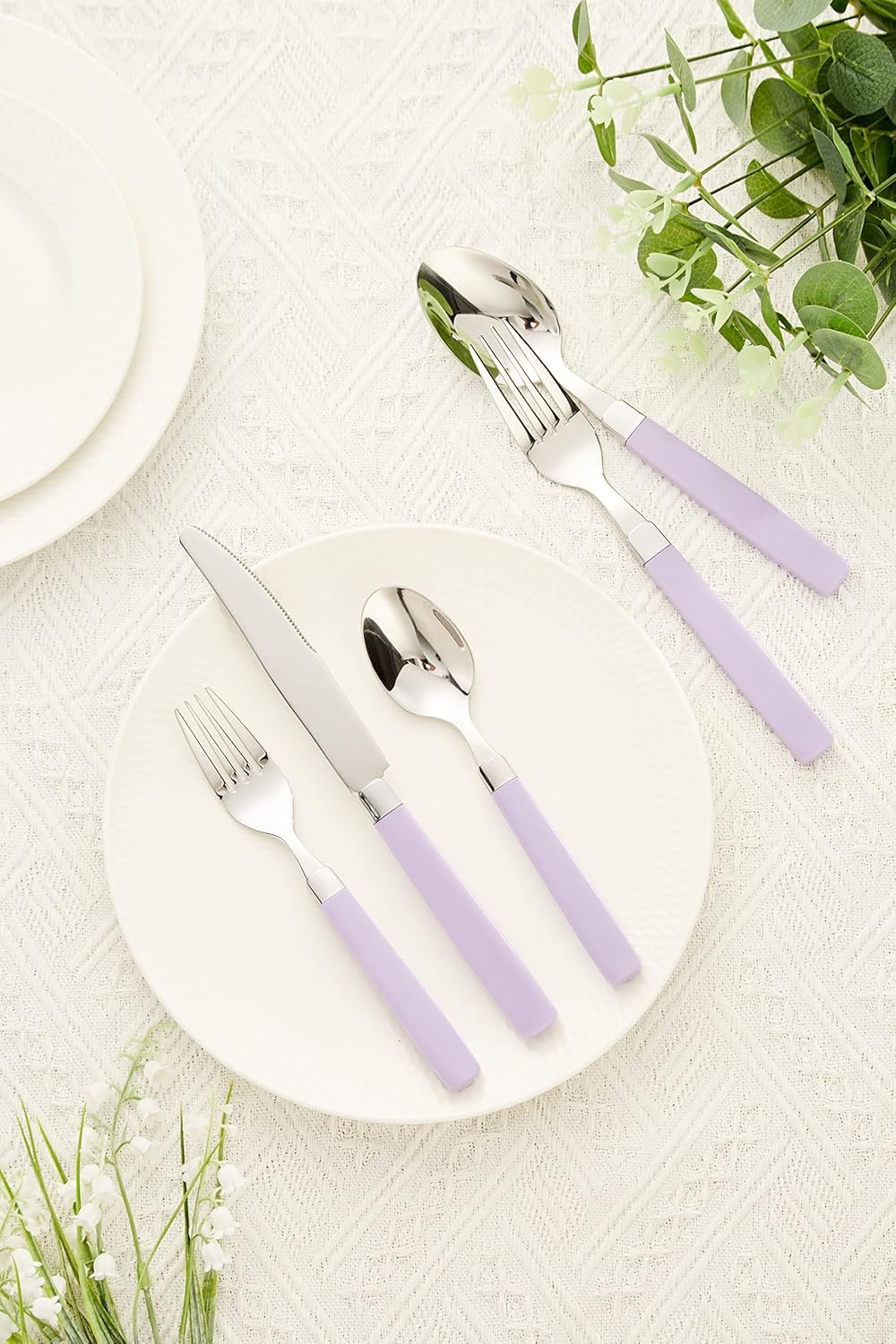 ANNOVA Silverware Set Stainless Steel Colorful Tableware Kitchen Flatware Set Utensils, Includes Dinner Knives, Forks, Spoons, Salad Forks & Dessert Spoons (Lilac, 20 Pieces)