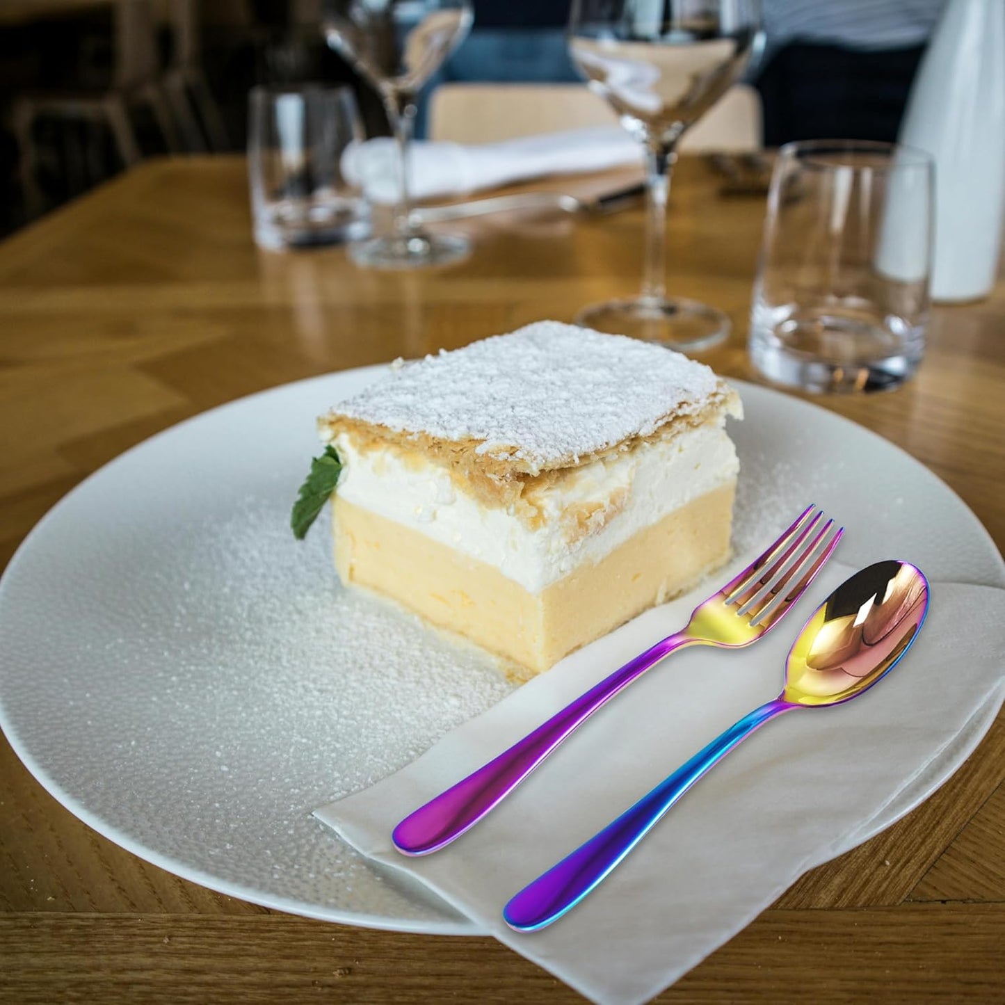 Silverware Set,20 Piece Stainless Steel Silverware Set For 4,Stainless Steel Flatware Set for Home, Kitchen, Mirror Polished&Dishwasher Safe (Rock Style, Colorful)