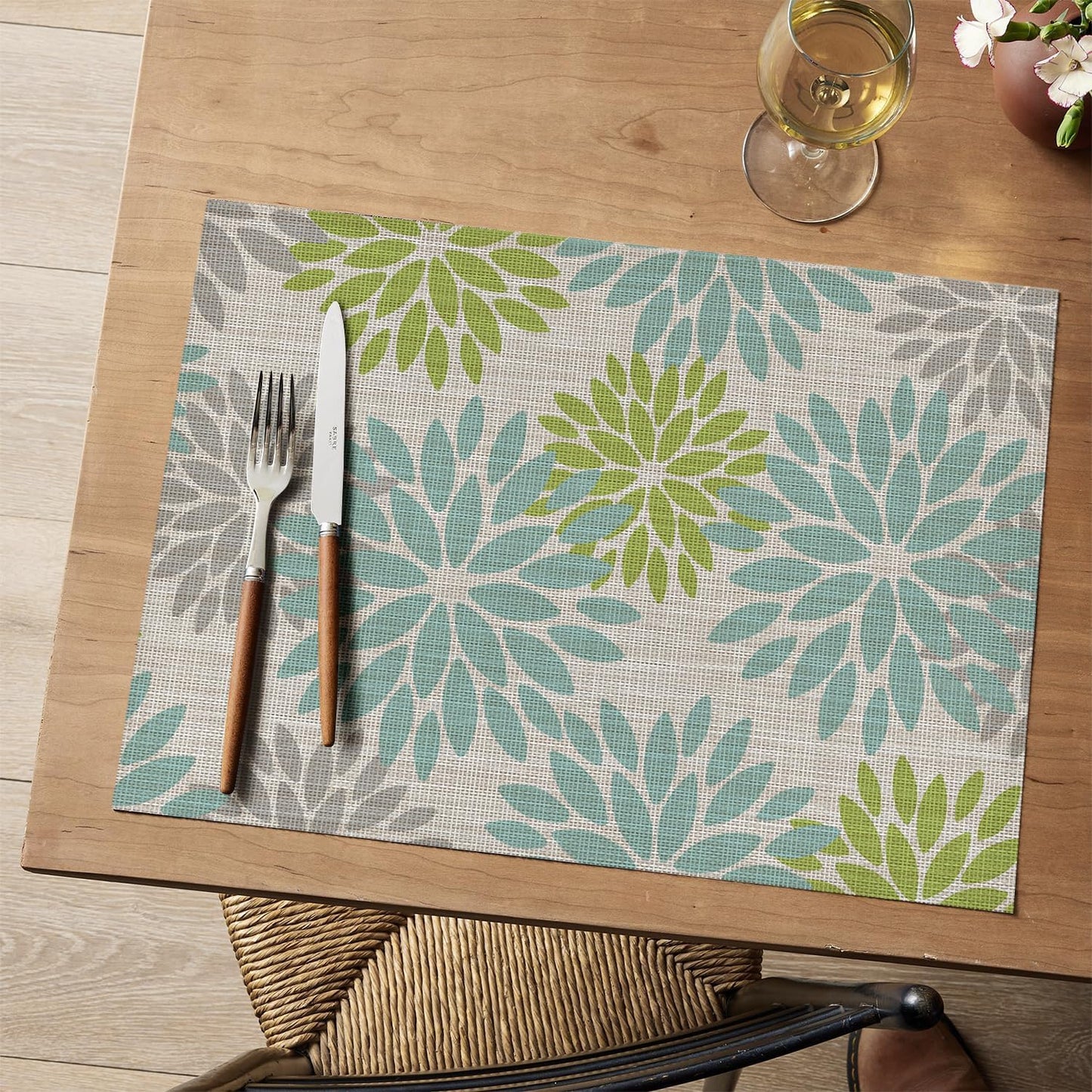 Artoid Mode Floral Vinyl Placemats Set of 6, Heat Resistant Washable Non-Slip Plistic PVC Place Mats for Party Kitchen Dining Decor, Sage
