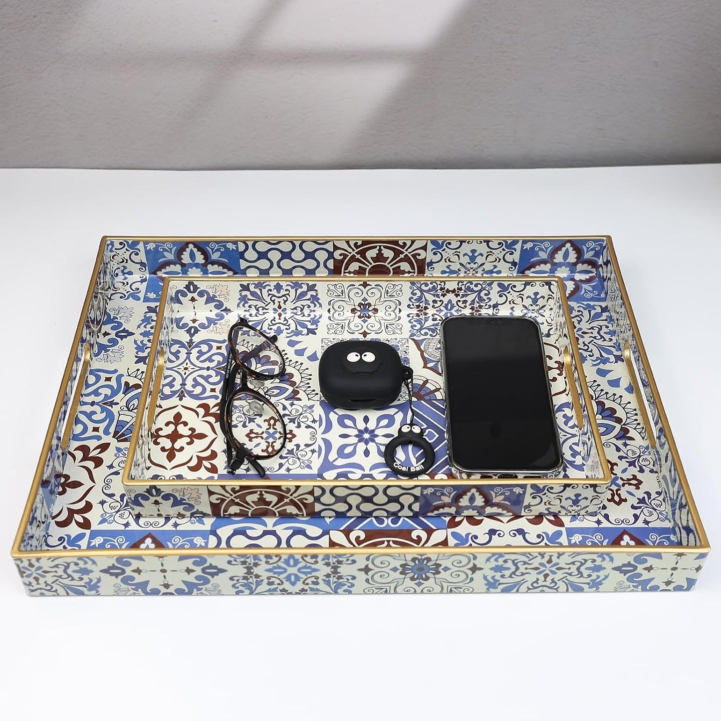 Spsyrine Decorative Serving Tray with Handles, Lacquered Coffee Table Tray for Ottoman, Rectangular Waterproof Platters for Centerpieces, Parties, Living Room, Kitchen Counter Organization SP3040RE1