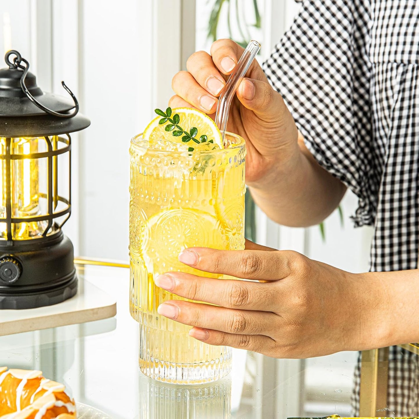 6 Pack Large 16oz Ribbed Glassware Set, With Glass Straws Stackable Glass Cups, Vintage Textured Clear Striped Drinking Glasses Set, for Bar Beverages,Juice,Water,Cocktail,Iced Coffee