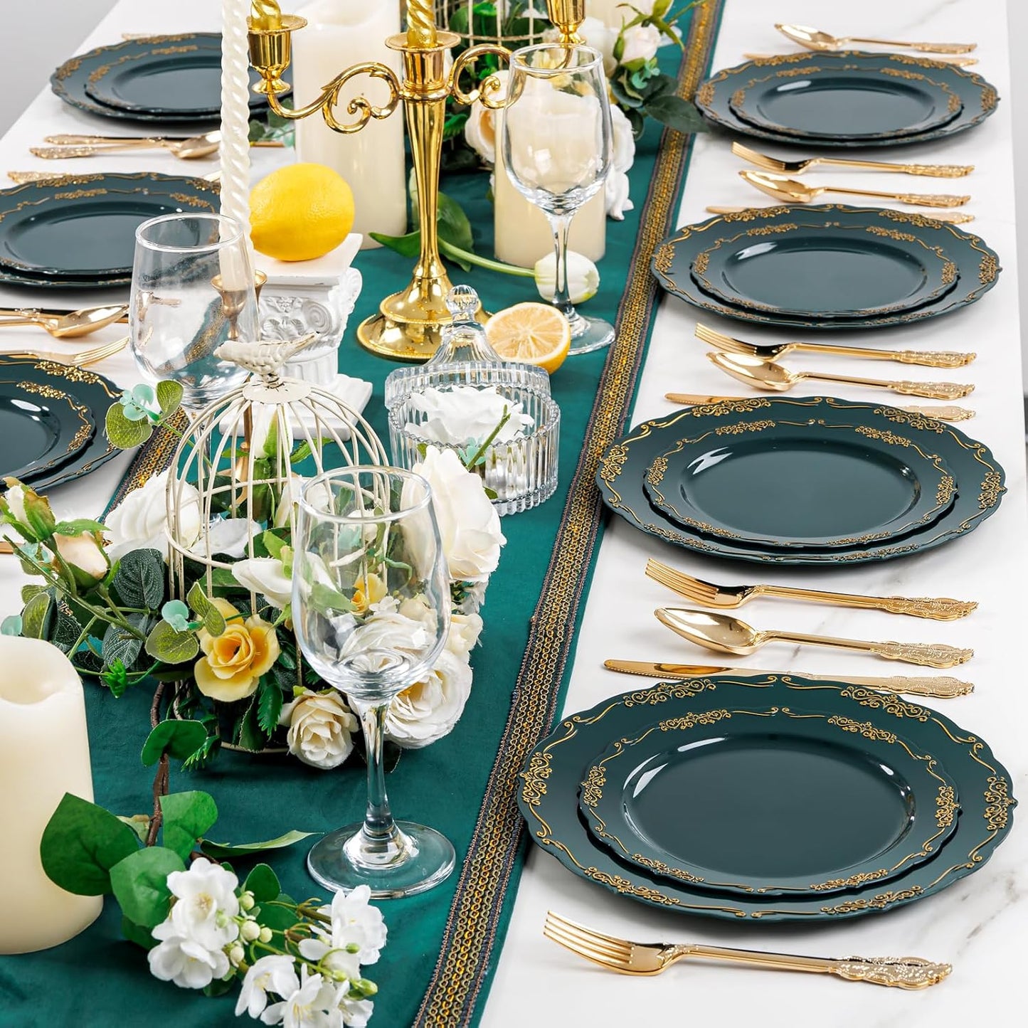 DaYammi 150Pcs Green Plastic Plates with Gold Silverware,Christmas Disposable Plates for Party include 30 Dinner Plate,30 Dessert Plate,90 Gold Plastic Cutlery Set,Green gold plate for Christmas Party