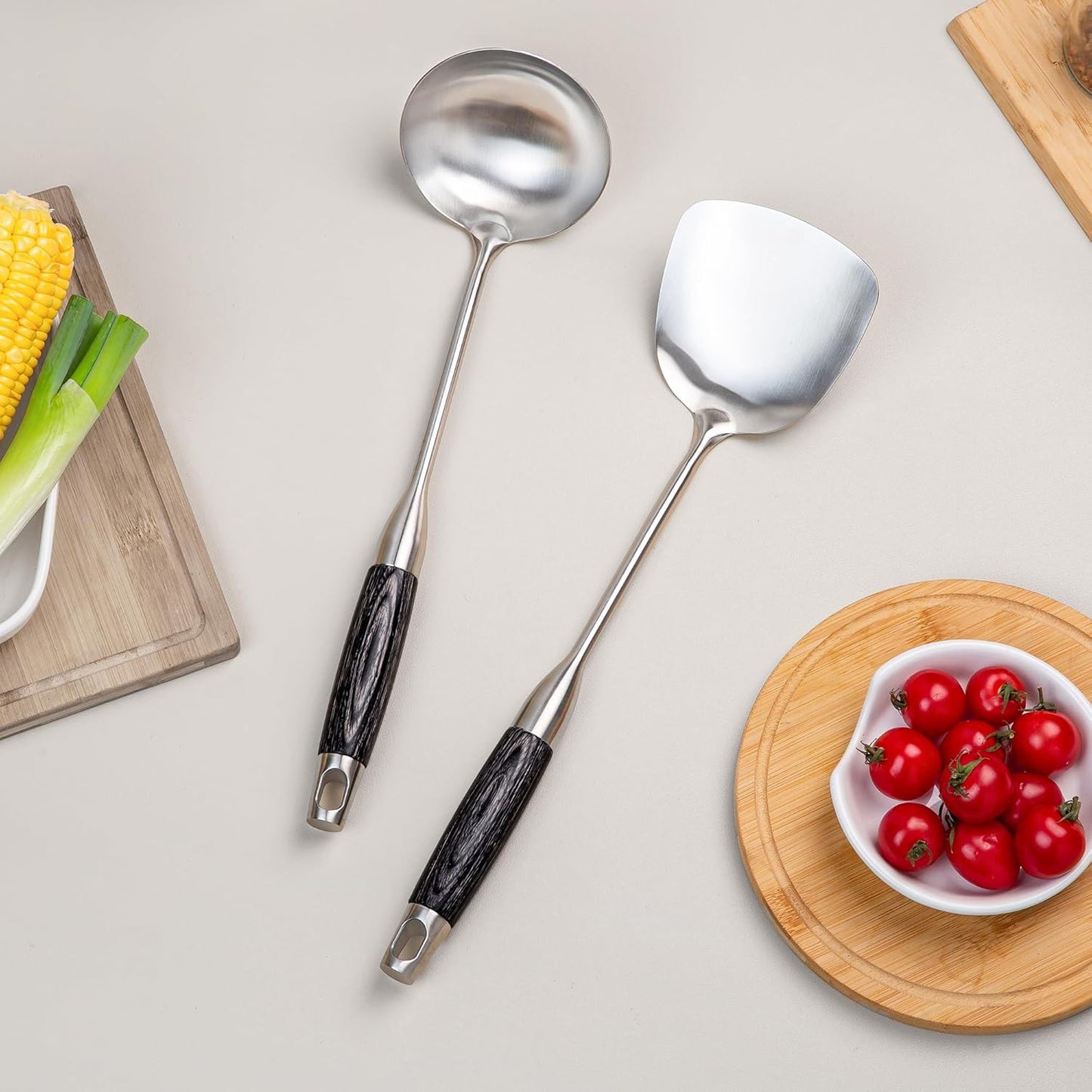 FJNATINH Wok Spatula and Ladle, Heat-Resistant Wok Tools with Wooden Handle Stainless Steel Wok Spatulas Cooking Utensils Set Wok Accessories,2 PCS