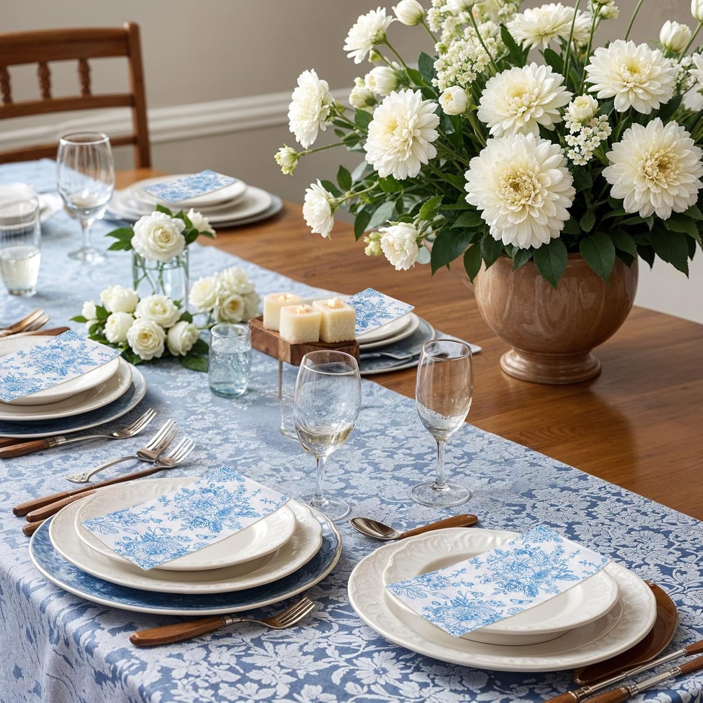 100 Pcs Blue Floral Guest Napkins Disposable Hand Towels for Bathroom Blue and White Paper Napkins Decorative Toile Napkin Chinoiserie Napkin for Wedding, Bridal & Baby Shower, Tea Party