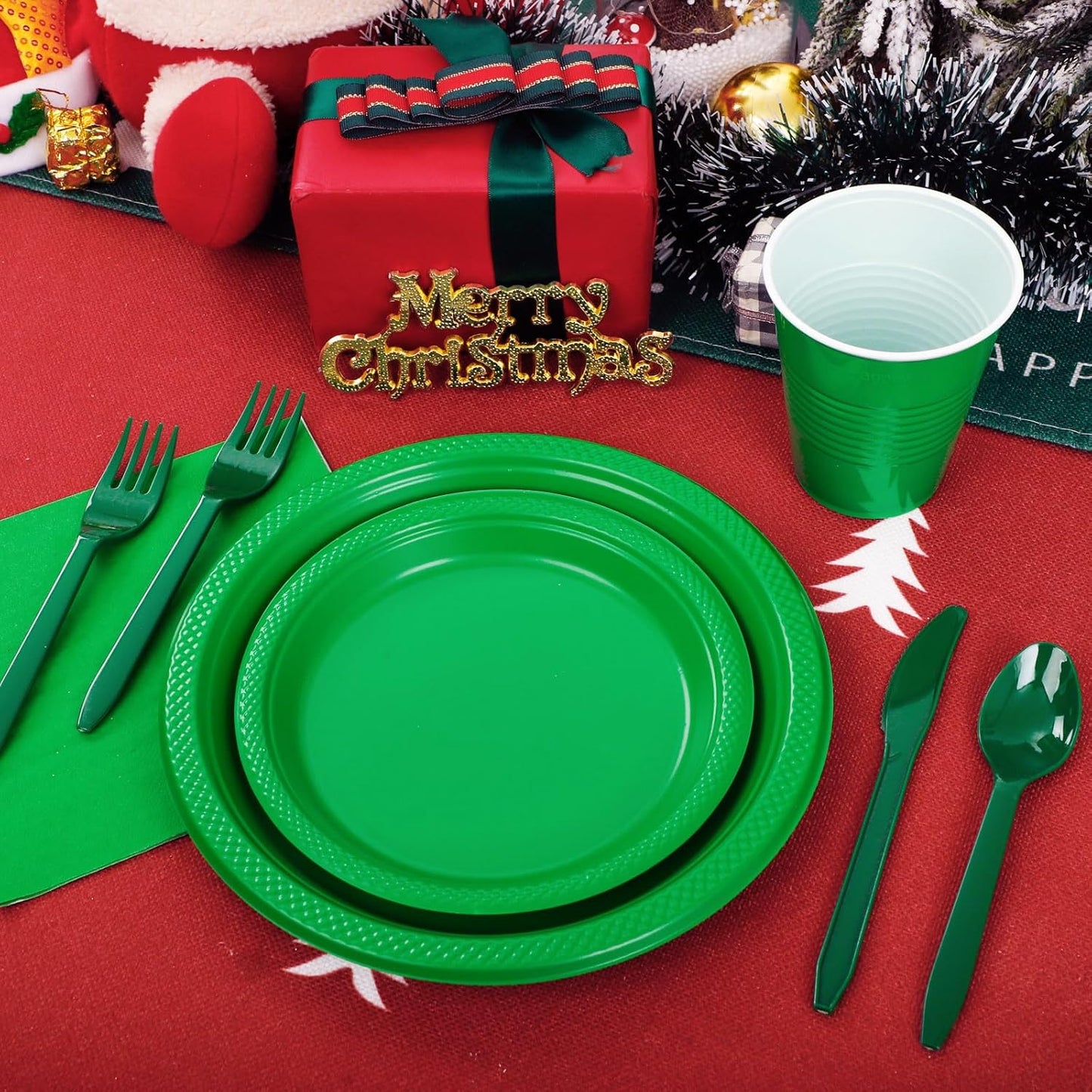 WELLIFE 210Pcs Green Plastic Plates,Disposable Dinnerware Set,Party Supplies Including Green pates, 12OZ Cups, plastic Cutlery and Napkins Serve 30 Guests, Plastic Plates for Party