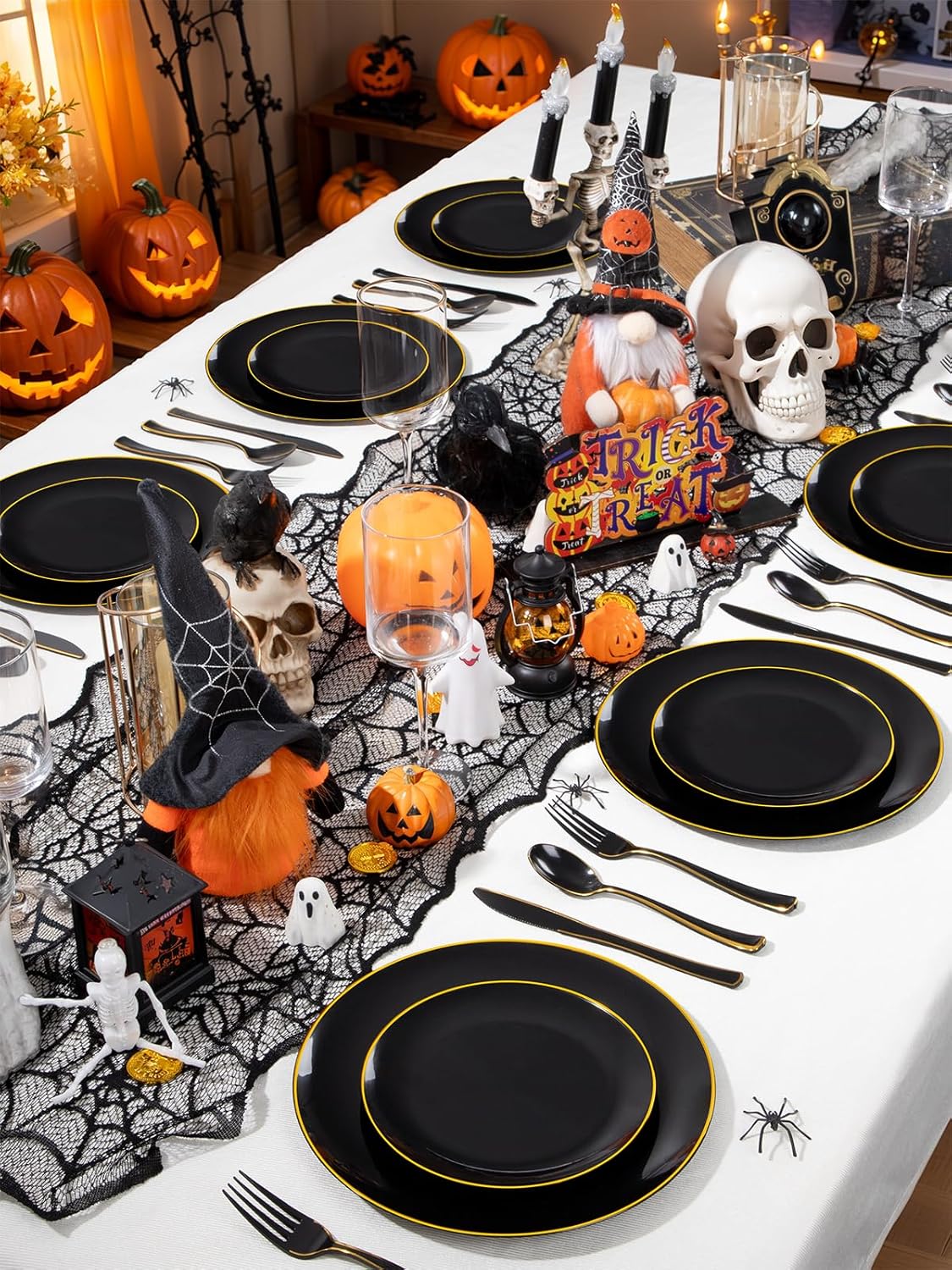 WDF 180 Pieces Black and Gold Plastic Silverware -Halloween Black Plastic Cutlery Incluede 60 Forks 60 Knives 60 Spoons Heavy Duty Disposable Flatware - Gold Utensils for Halloween/Party/Daily Use