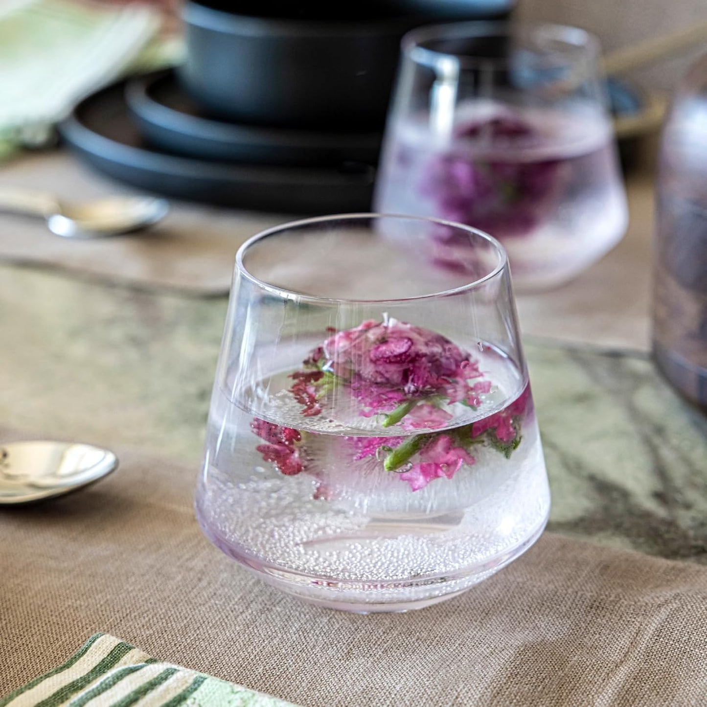 over&back 13oz Modern Glassware - Set of 4 Contemporary Stemless Drinking Glasses for Parties, Get-togethers, and More - Mouth-Blown - Wine Cups for Kitchen and Dining Room - Clear