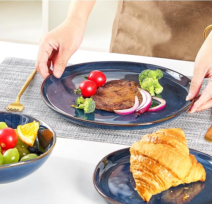 Bestone 12 Pieces Round Kitchen Dinnerware Sets，Plates and Bowls Sets,Dishes, Plates, Bowls, Dish Set, Chip Resistant Ceramic Dinnerware Set, Dishwasher/Microwave Safe,Service for 4,Cobalt Blue