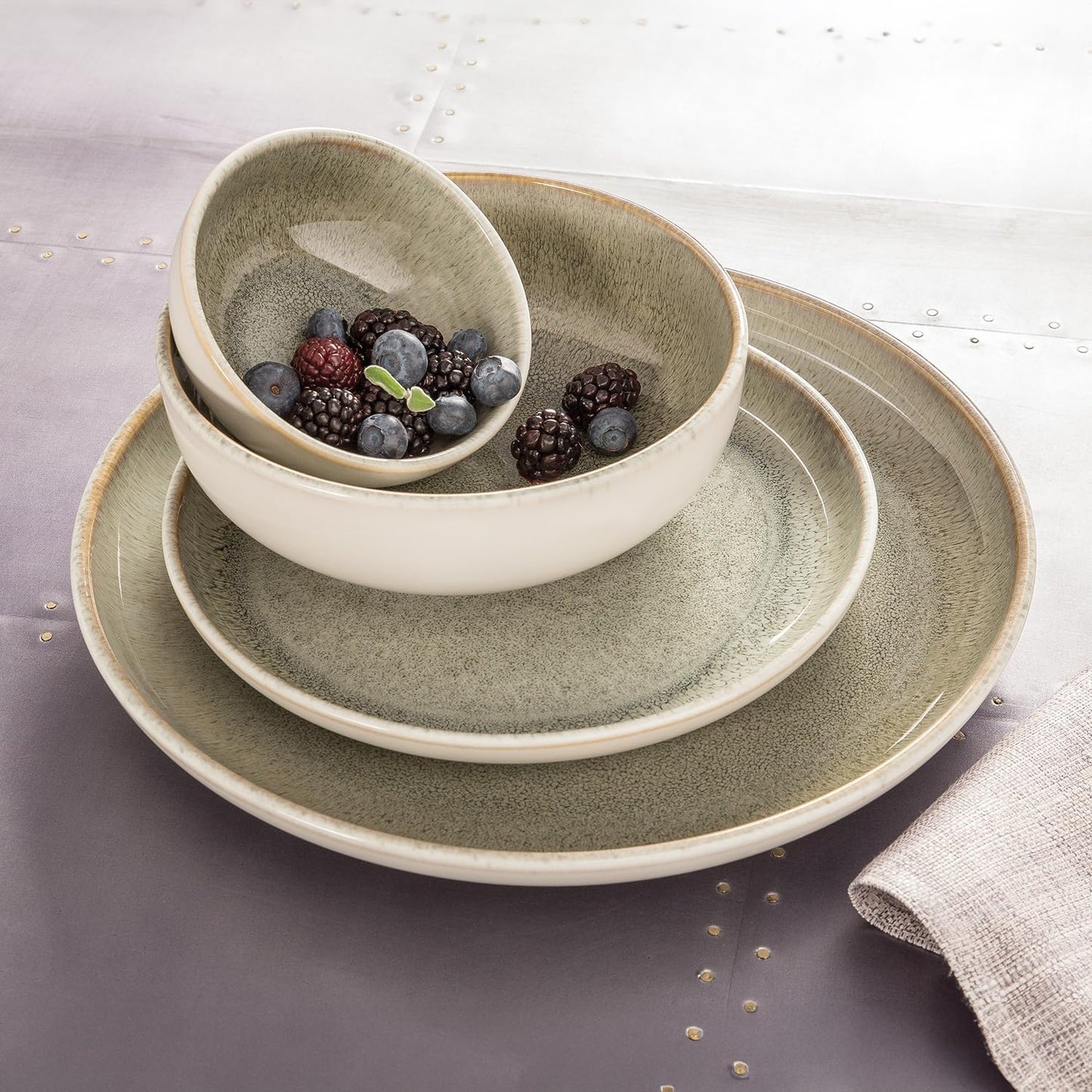 Sango 16-Piece Stoneware Dinnerware Set for 4, Glossy Cream/Green Plates and Bowls Sets with Reactive Glaze, Ceramic Dish Set, Modern Dishes for Everyday Use, Microwave & Dishwasher Safe, Resona Moss