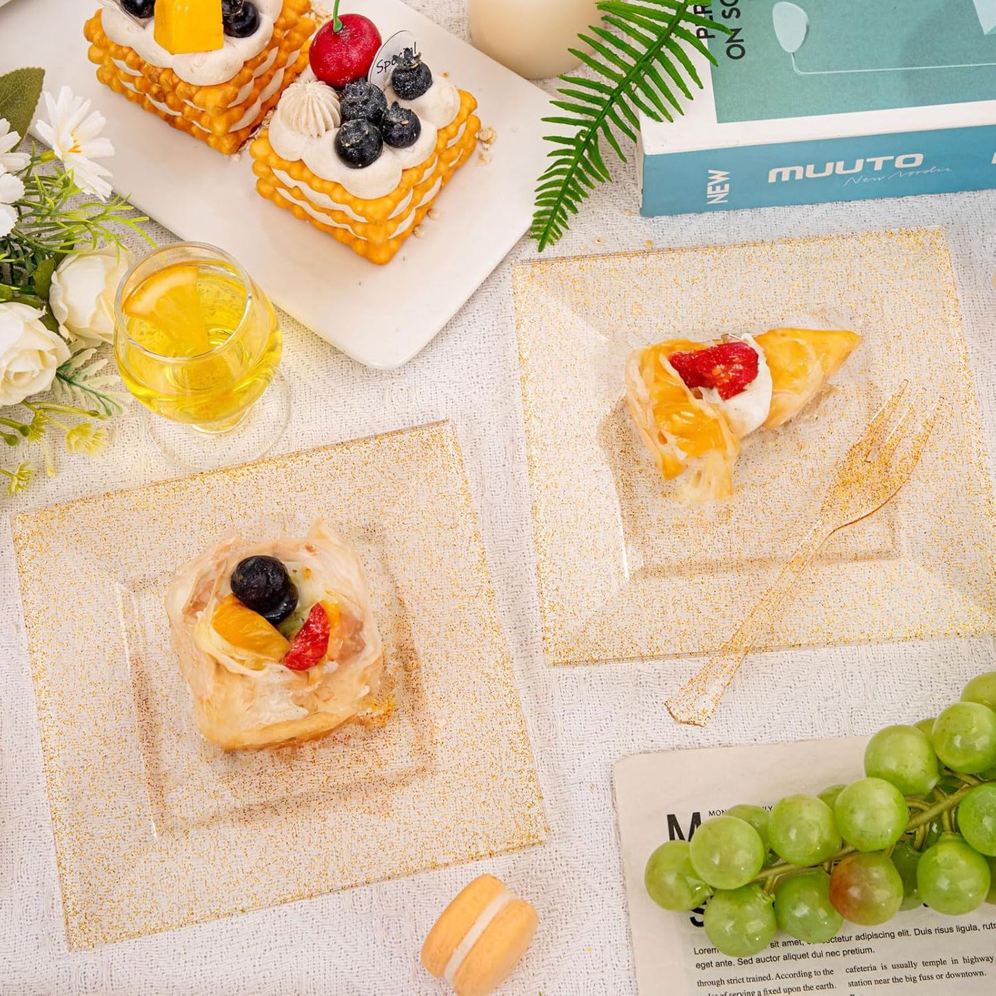 DaYammi 100Pcs Gold Glitter Dessert Plates Including 50Pcs Appetizer Plates 6",50Pcs Plastic Forks 5.7",Gold Glitter Plastic Square Plate for Party,Gold Salad Plate with Cake Fork for Birthday Wedding