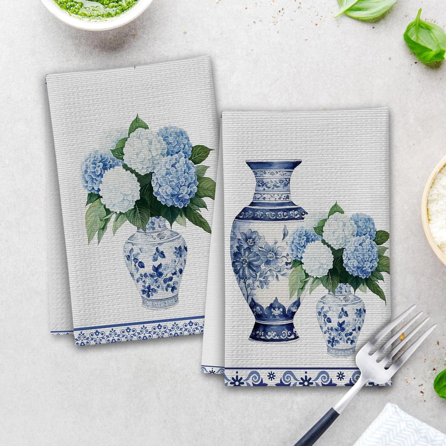 Blue and White Hydrangea Porcelain Floral Kitchen Towels, Chinoiserie Porcelain House Hand Towel Set of 2, Vintage Gifts for Home Bathroom Holiday Decor - A08