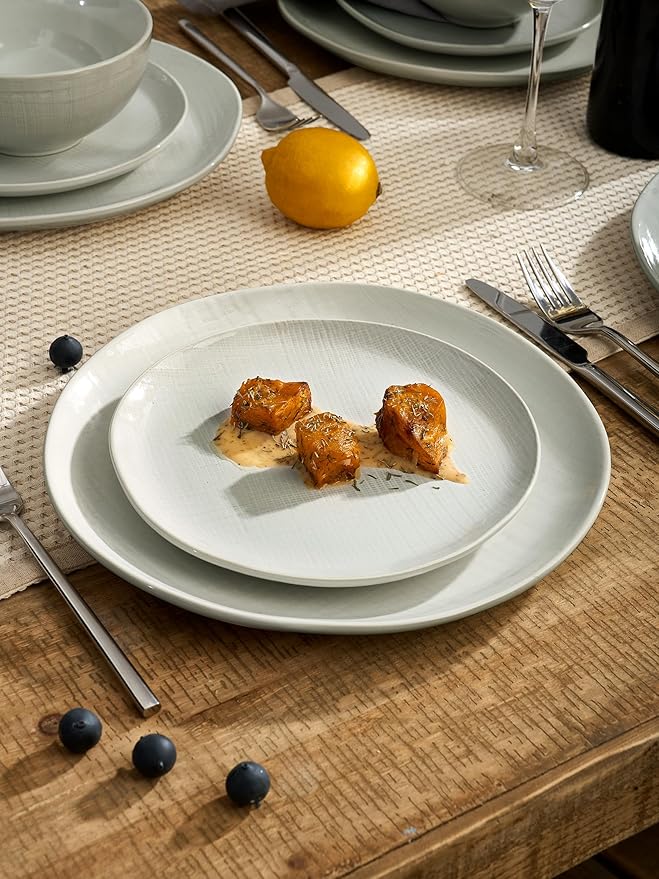 Famiware Moonlight Plates and Bowls Sets, 18 Pieces Stoneware Dinnerware Sets with Linen Finish, Handmade Dishware set for 6, Microwave and Dishwasher Safe, Scratch Resistant Tableware, White