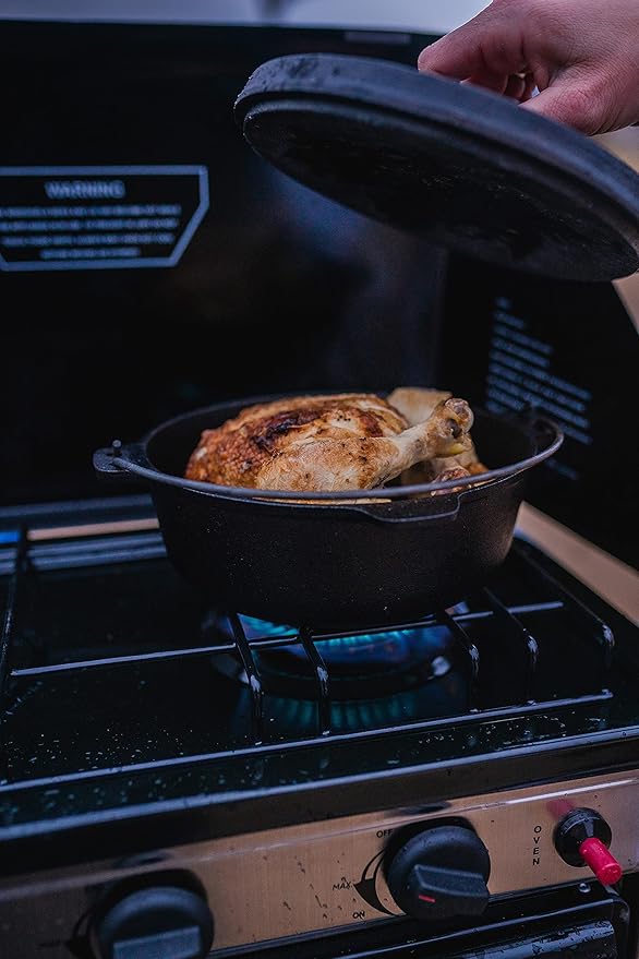 Stansport Pre-Seasoned Cast Iron Dutch Oven