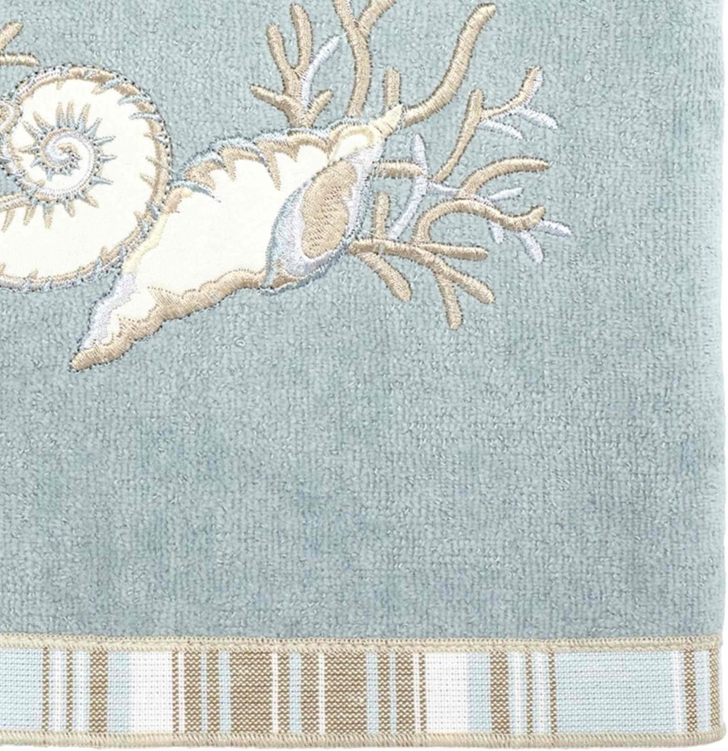 Avanti Linens - Bath Towel, Soft & Absorbent, Coastal Bathroom Essentials (Sand Shells Collection, Mineral)