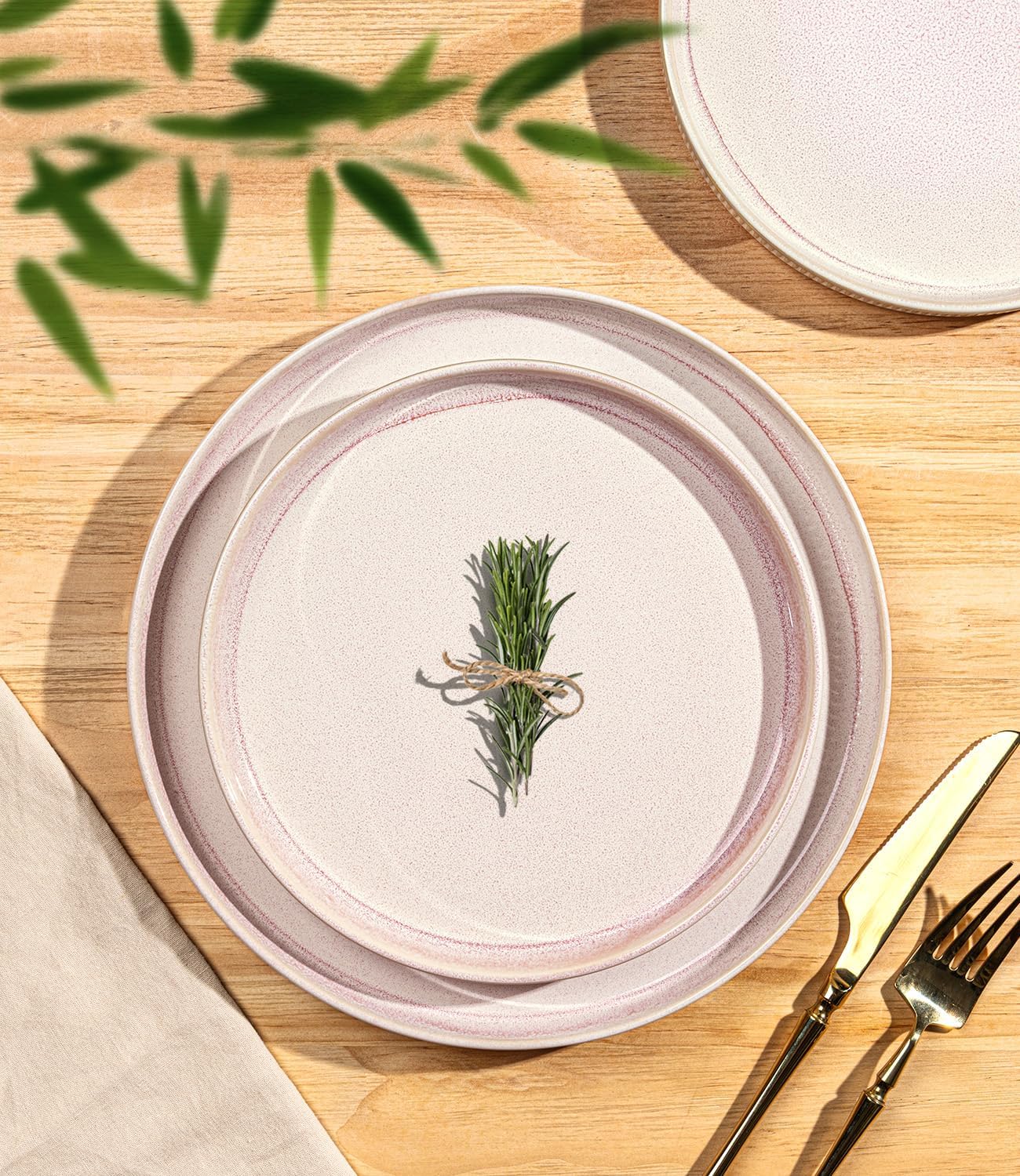 TheTerra Ceramic Dinnerware Sets for 6, 18 Pieces Porcelain Lightweight Speckled Plates and Bowls Sets, Scratch Resistant Dish Set, Oven & Microwave & Dishwasher Safe, Primrose Pink