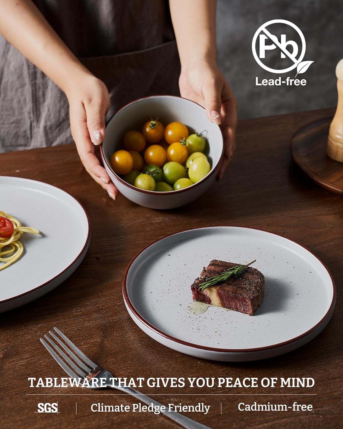 Famiware Mercury 24 Pieces Dinnerware Sets, Plates and Bowls Sets for 8, Microwave and Dishwasher Safe Dish Set, Light Grey