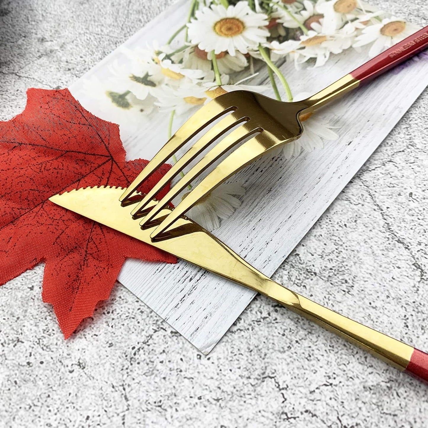 JASHII 18/10 Silver Silverware Set Stainless Steel Flatware Utensils Set Gold Cutlery Set| 24-Piece Modern Cubiertos Dorados| BEST Birthday Wedding Gift (4 sets, Red Handle Gold Mirror Polish)