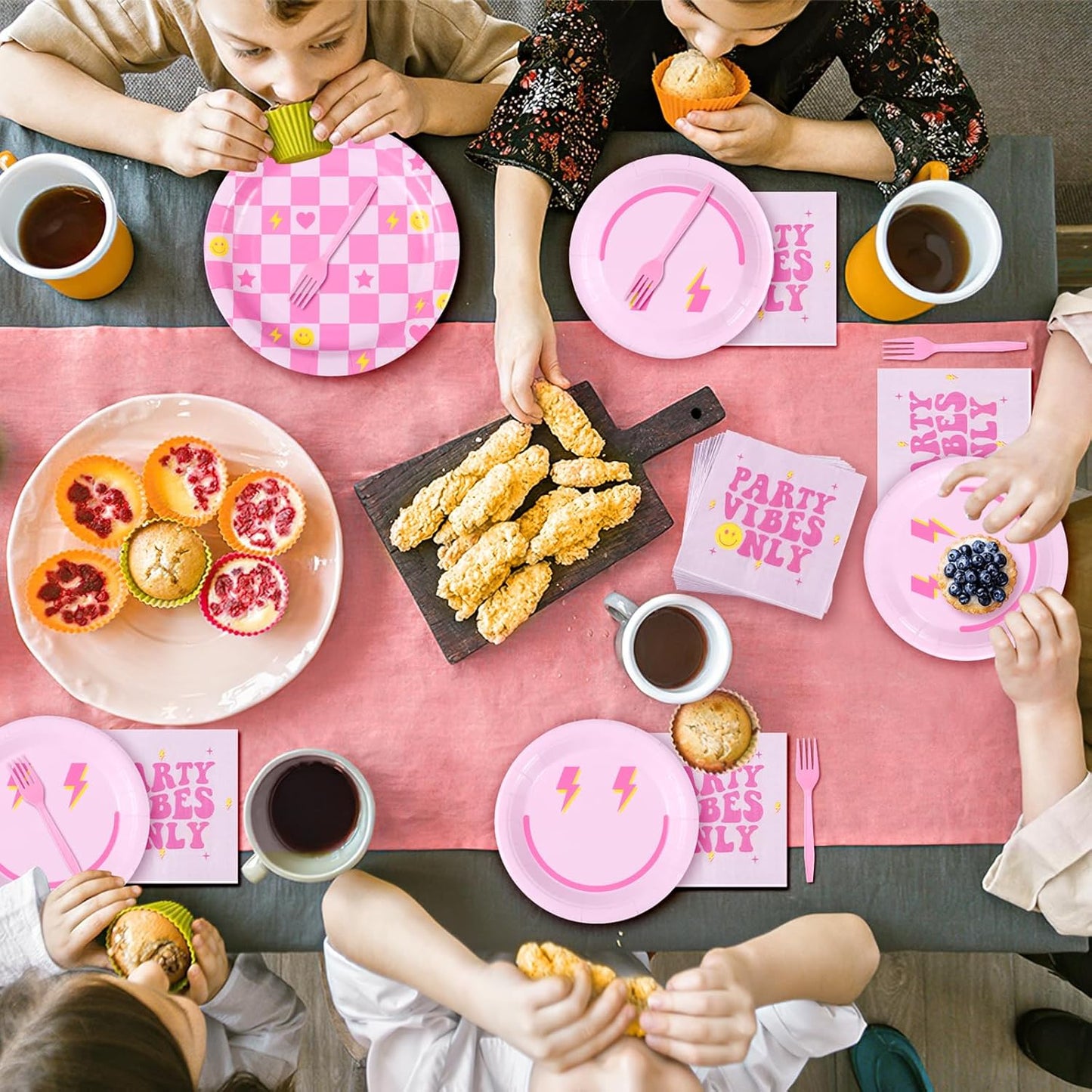 160Pcs Preppy Smile Face Party Tableware Set Pastel Paper Plates Napkins Preppy Smile Face Dinnerware for Birthday Party Baby Shower Decoration Serve 40 Guest