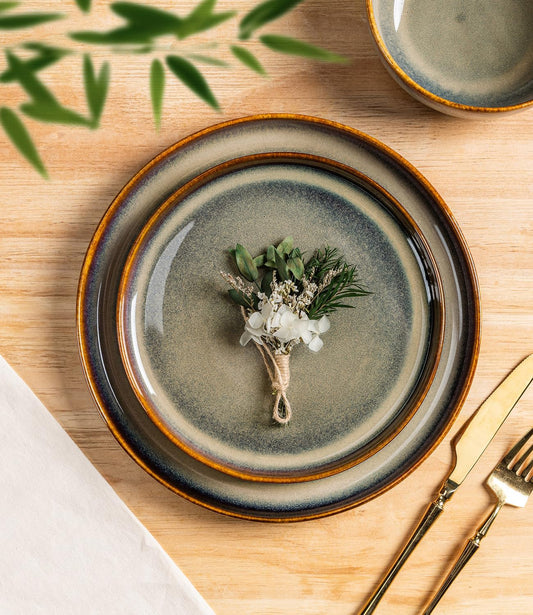 TheTerra Ceramic Dinnerware Sets for 6, 18 Pieces Porcelain Lightweight Plates and Bowls Sets, Scratch Resistant Dish Set, Oven & Microwave & Dishwasher Safe, Coffee Bean