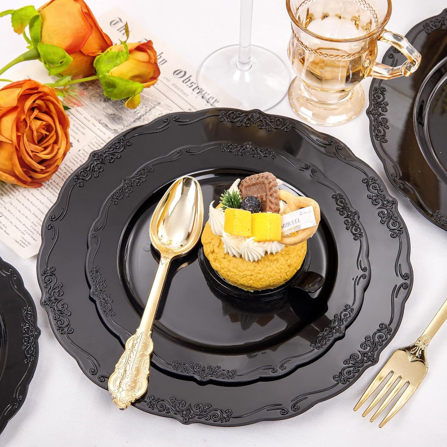DaYammi 150Pcs Black Plastic Plates & Gold Plastic Silverware,Black Disposable Plates Set Include 30 Dinner Plate, 30 Dessert Plate,30 Golden Knives,30 Gold Forks,30 Golden Spoons for Halloween Party