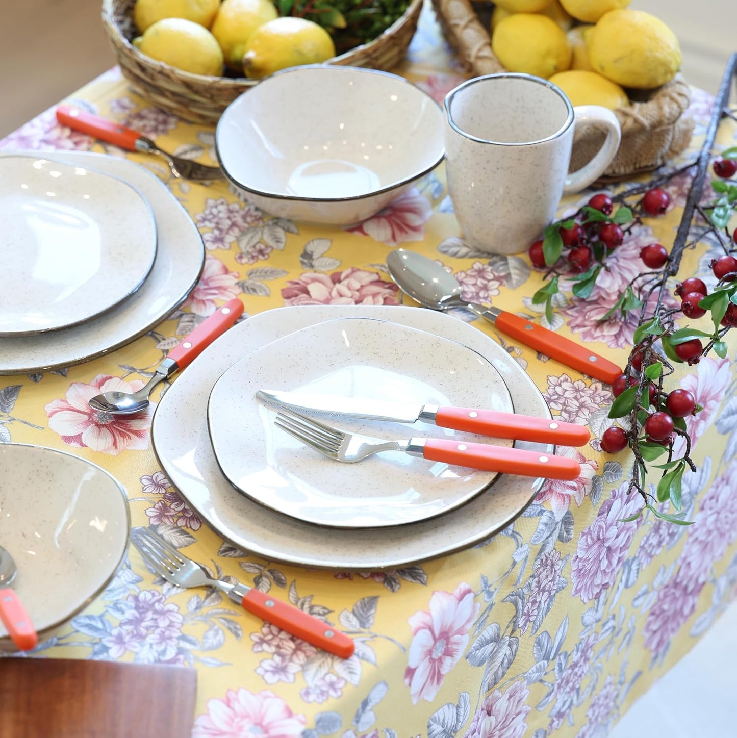 ANNOVA Silverware Set, Retro/Rivet Colorful Stainless Steel Tableware Kitchen Flatware Set Utensils, Includes Dinner Knives, Forks, Spoons, Salad Forks & Dessert Spoons (Orange, 20 Pieces)