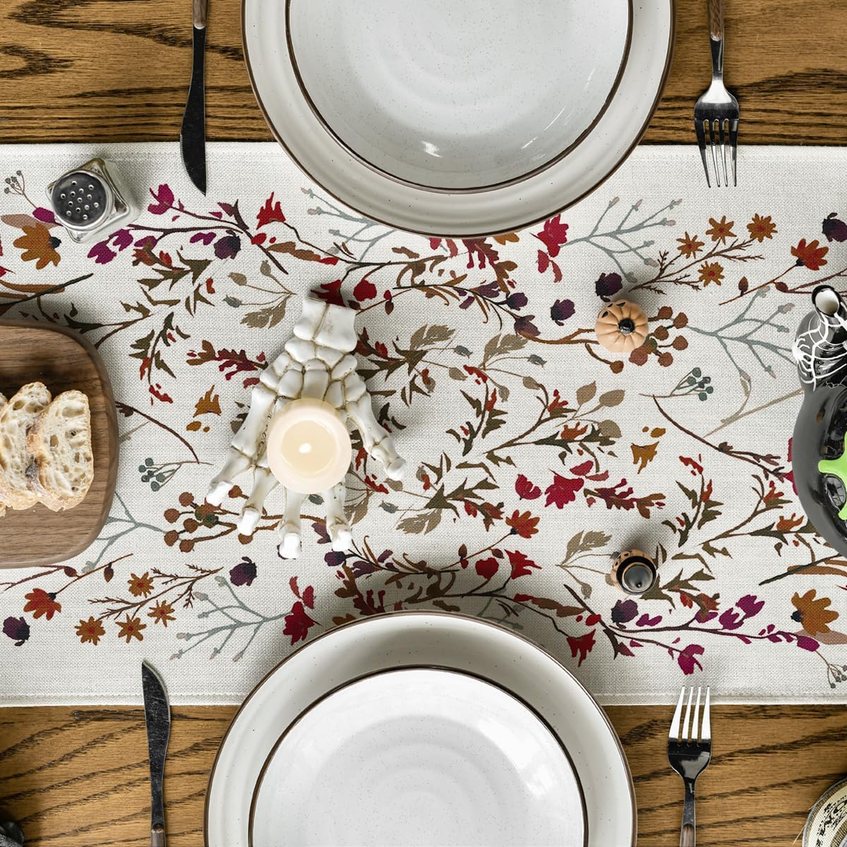 Artoid Mode Weeds Flowers Leaves 210 GSM Halloween Table Runner,Seasonal Fall Kitchen Dining Table Decoration for Home Party Decor 13x90 Inch